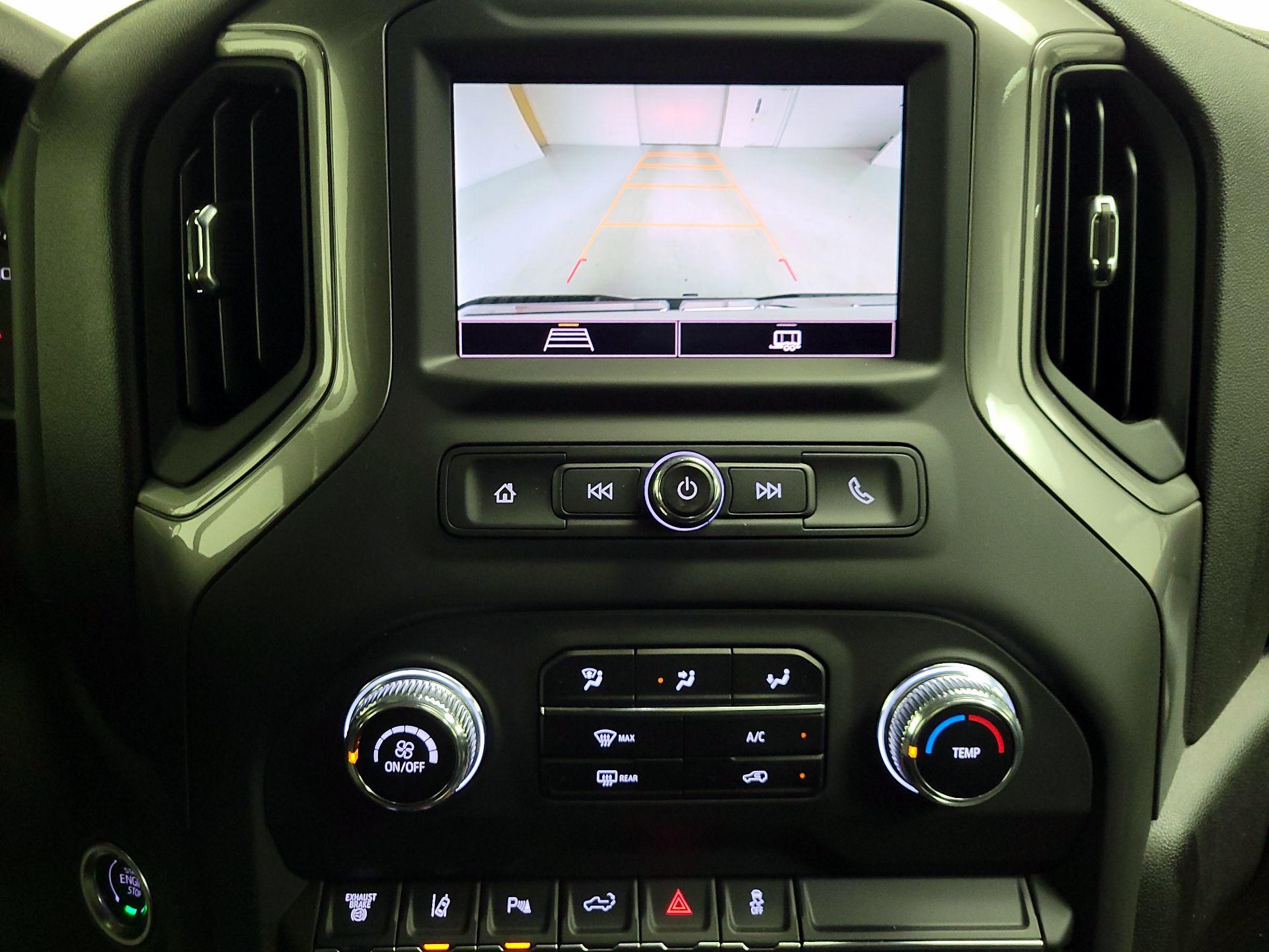 Thumbnail: 2025 GMC Sierra 3500 - 14