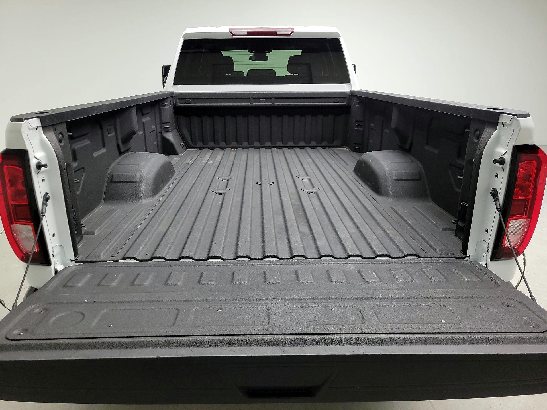 Thumbnail: 2025 GMC Sierra 3500 - 20