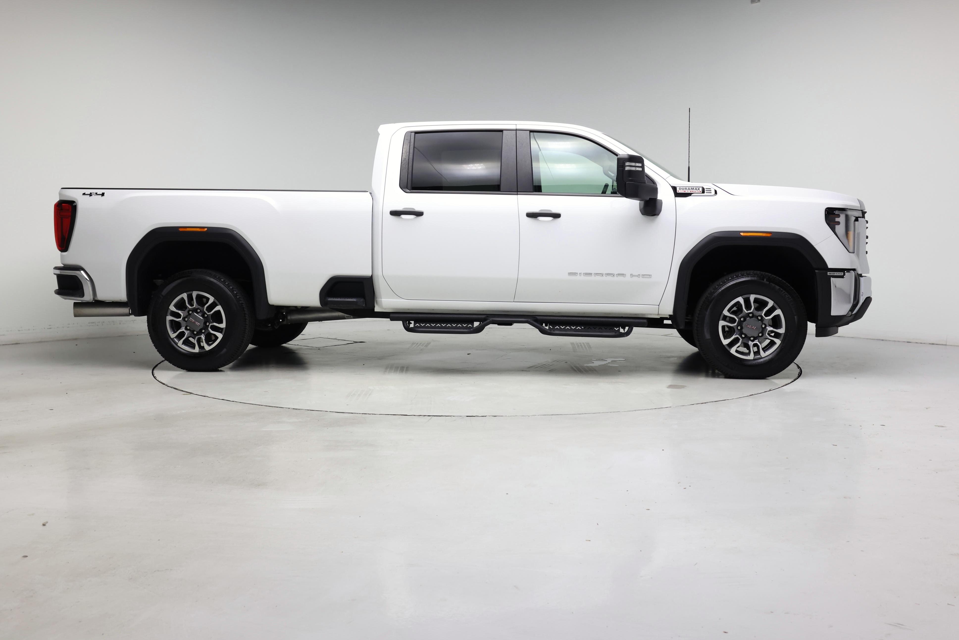 Thumbnail: 2025 GMC Sierra 3500 - 7