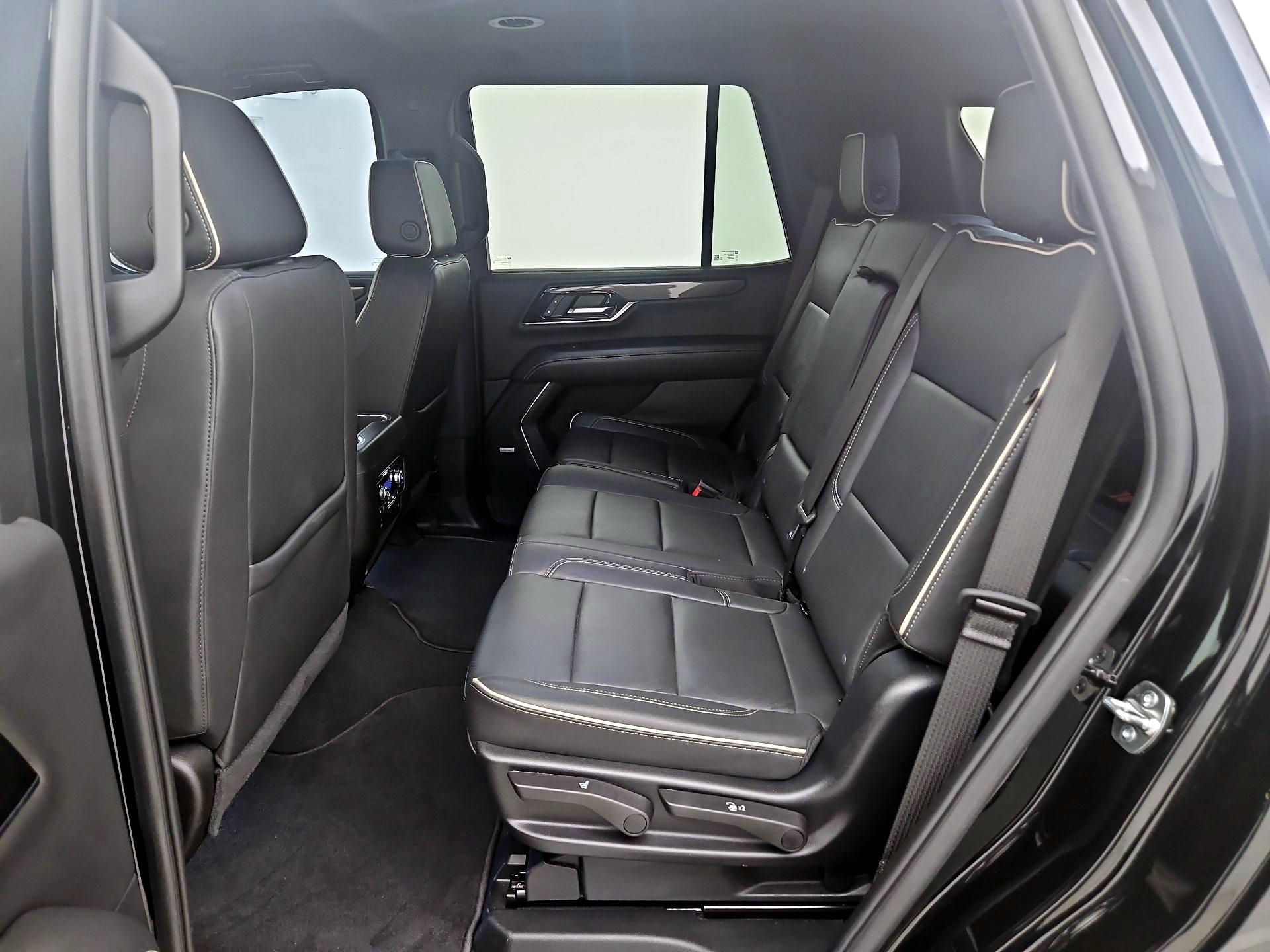 Thumbnail: 2025 GMC Yukon - 19