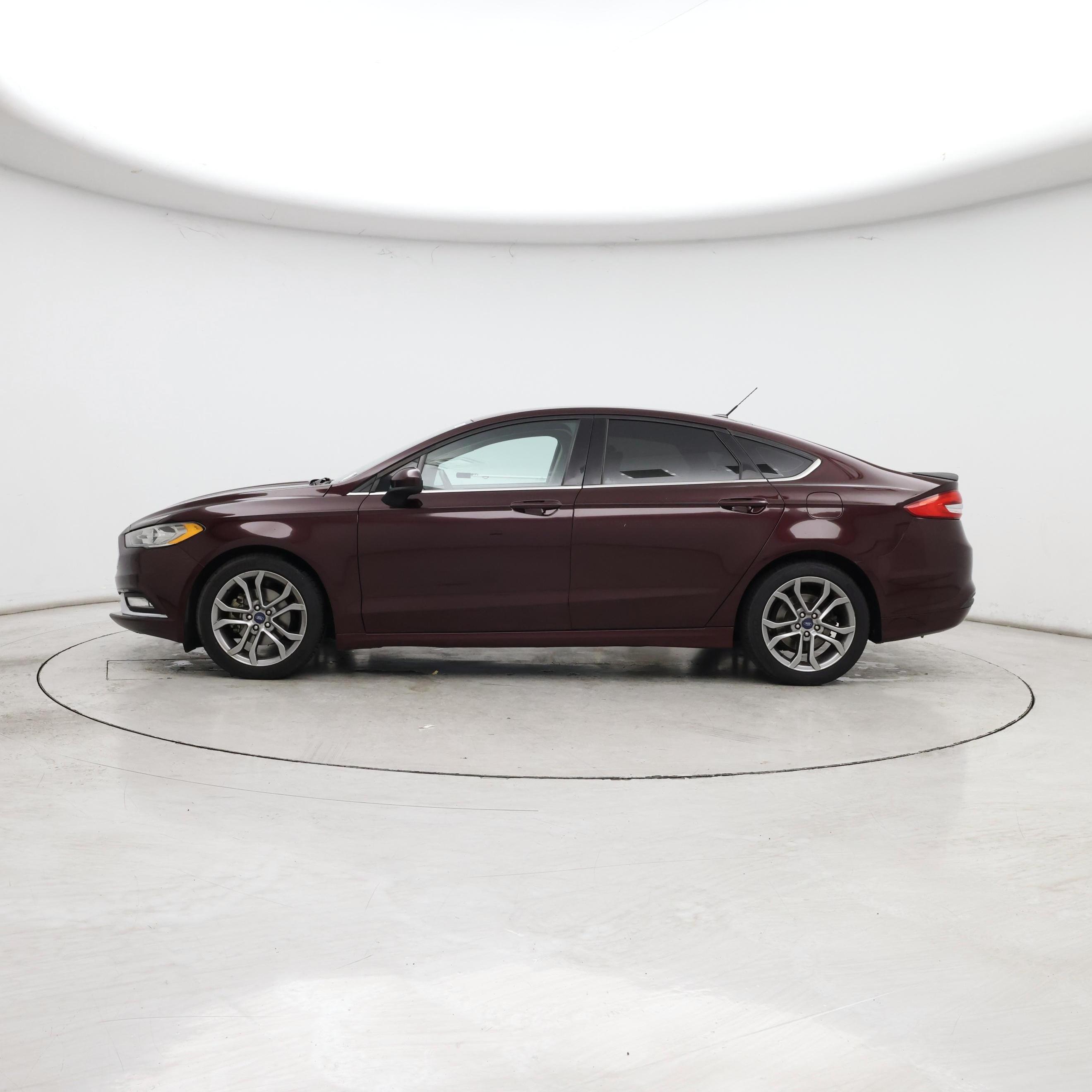 Thumbnail: 2017 Ford Fusion - 3