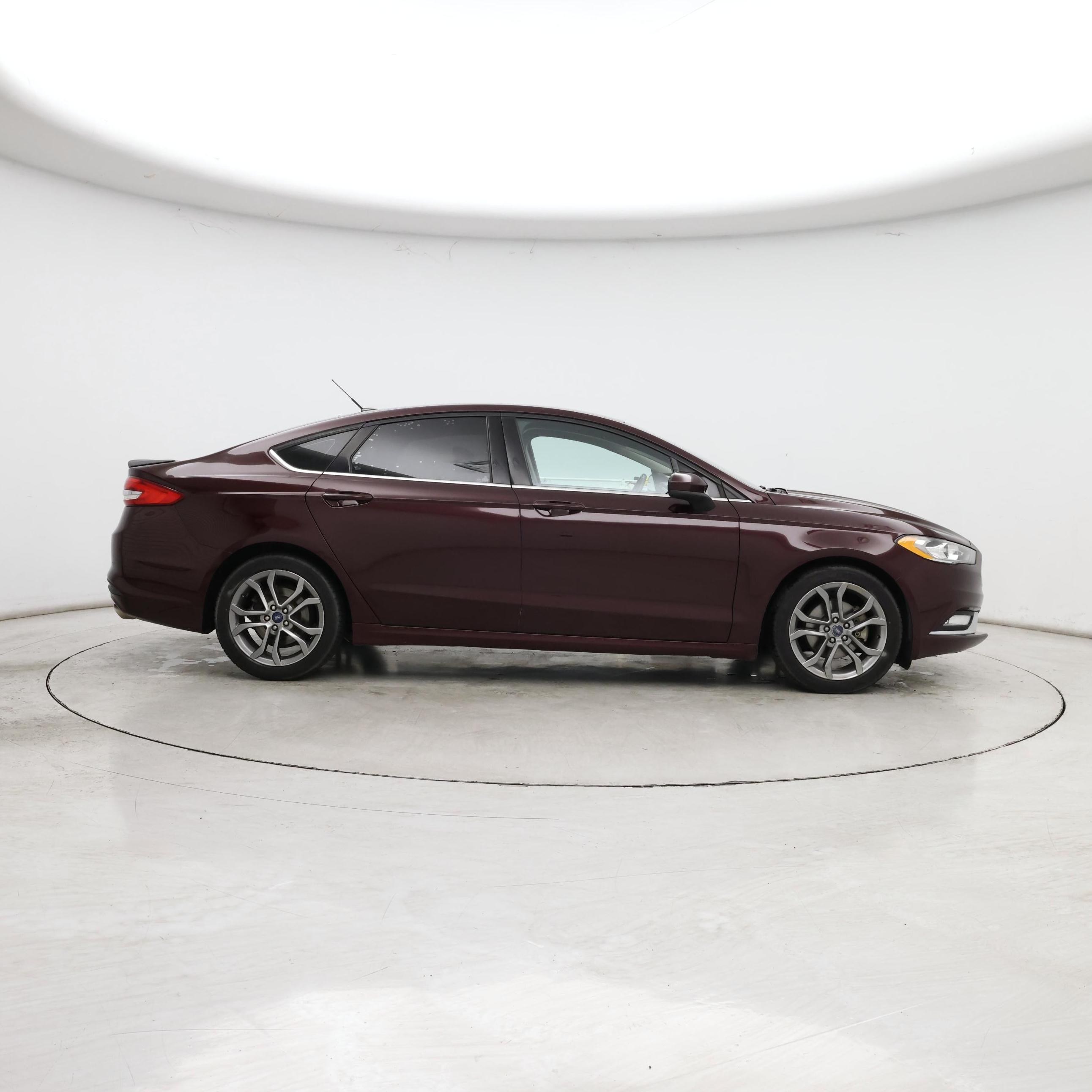 Thumbnail: 2017 Ford Fusion - 7
