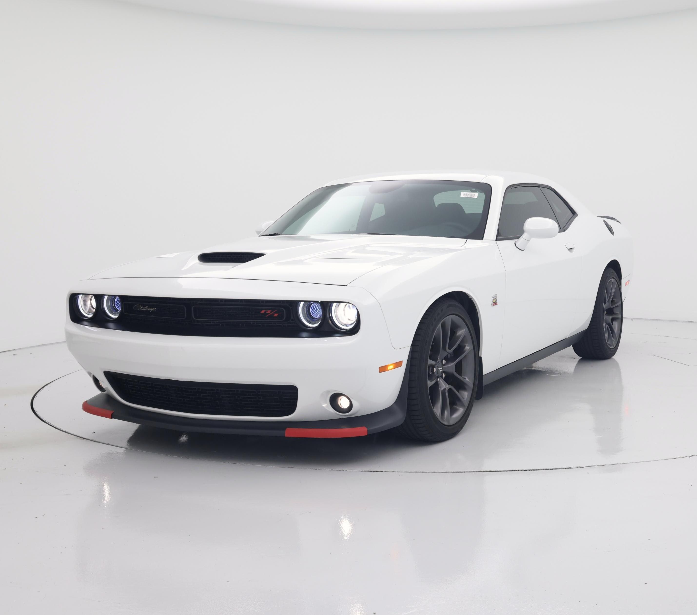 Thumbnail: 2022 Dodge Challenger - 4