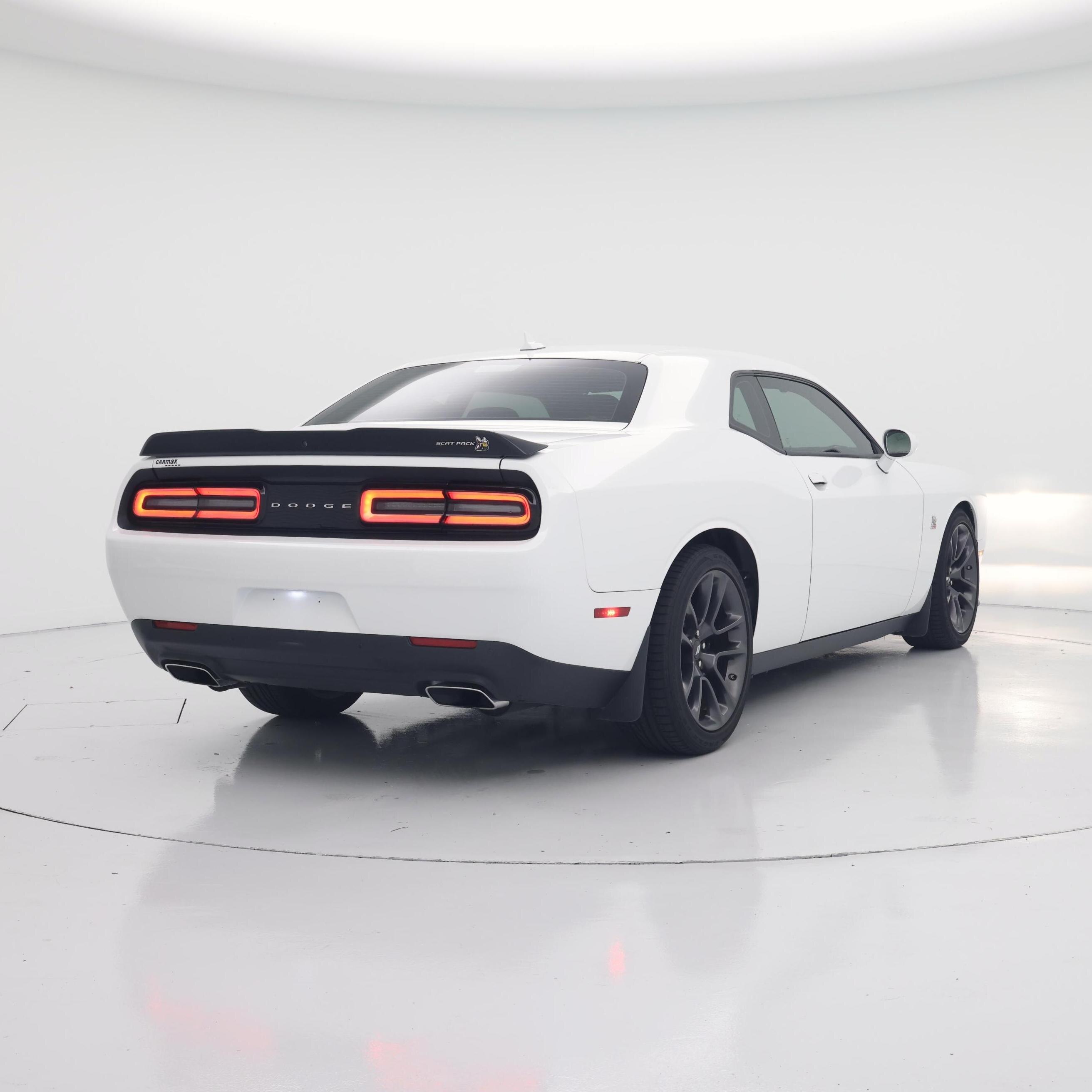Thumbnail: 2022 Dodge Challenger - 8