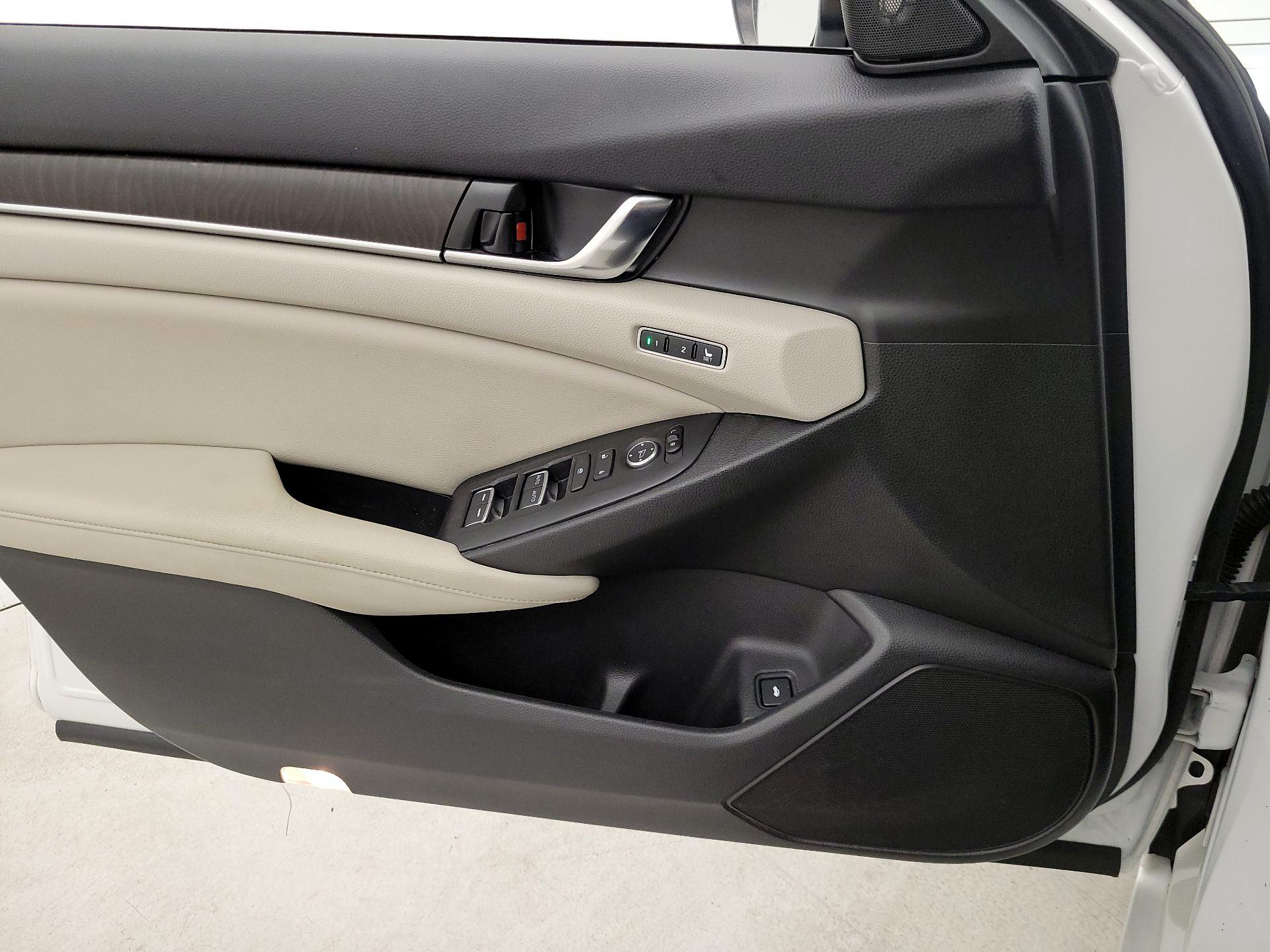 Thumbnail: 2021 Honda Accord - 12