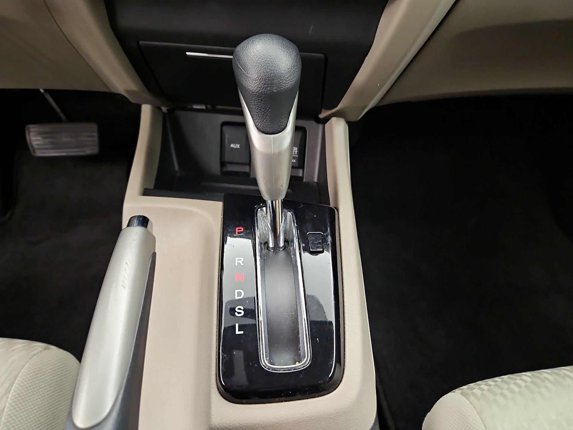 Thumbnail: 2015 Honda Civic - 17