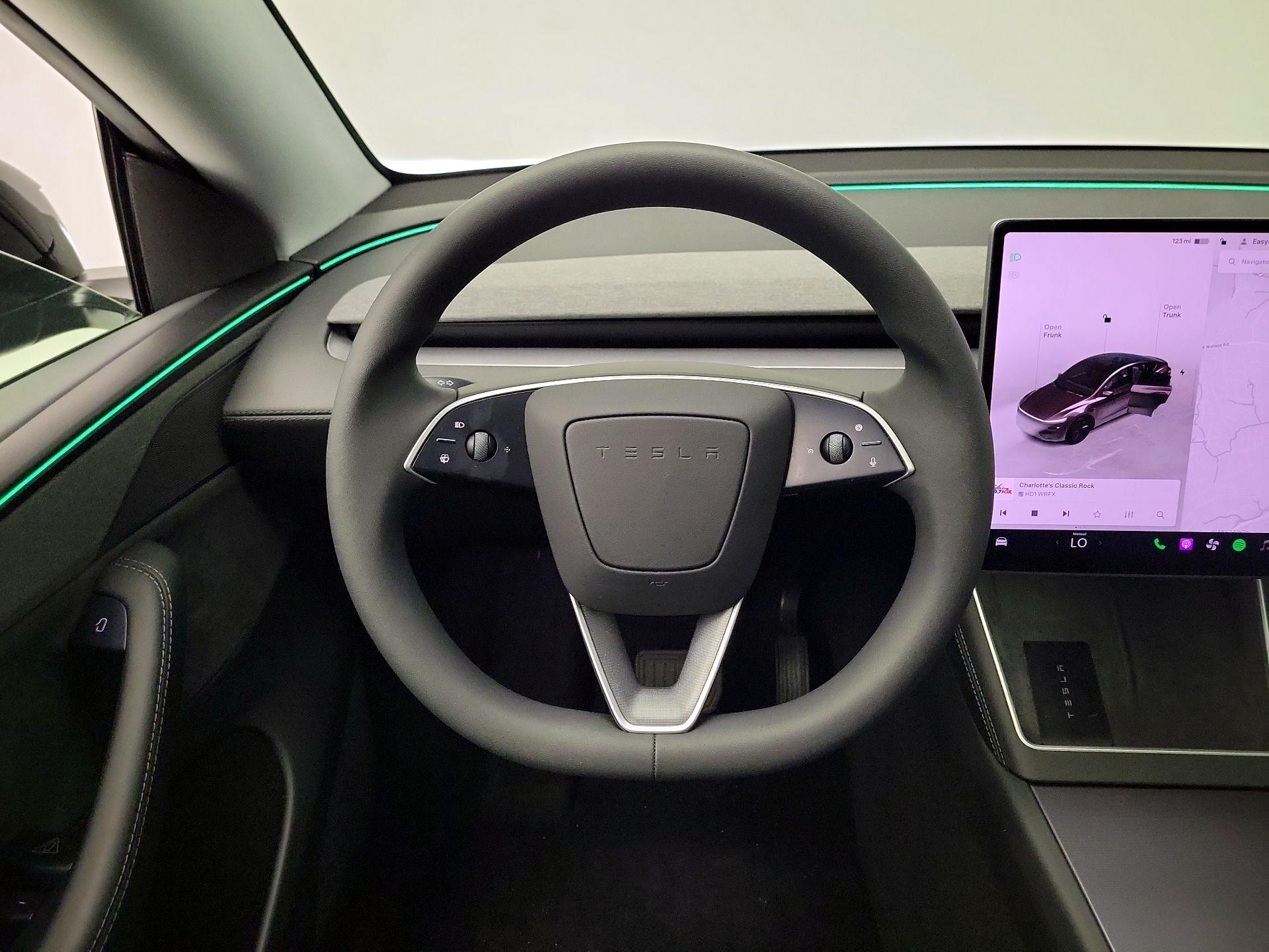 Thumbnail: 2026 Tesla Model Y - 10
