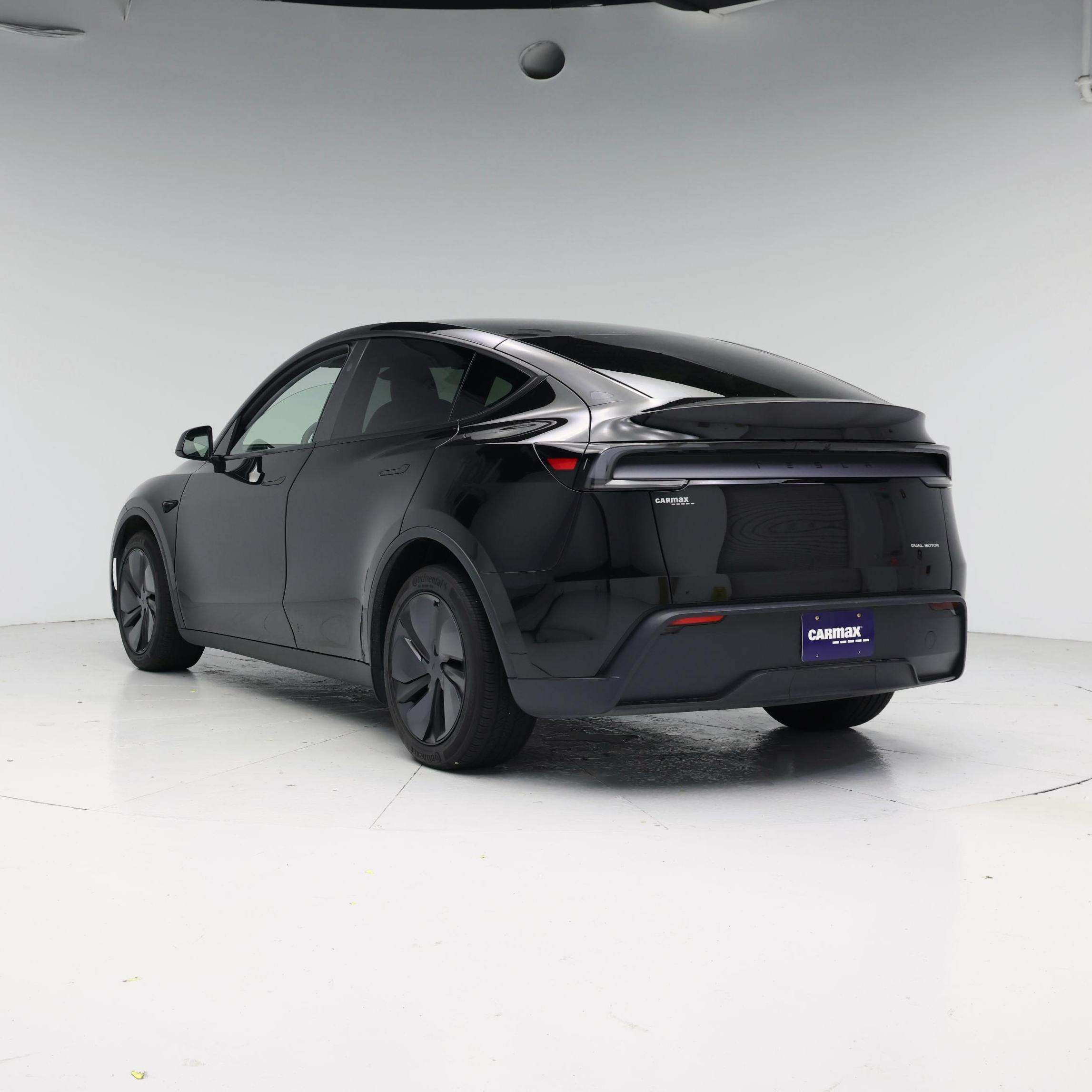 Thumbnail: 2026 Tesla Model Y - 2