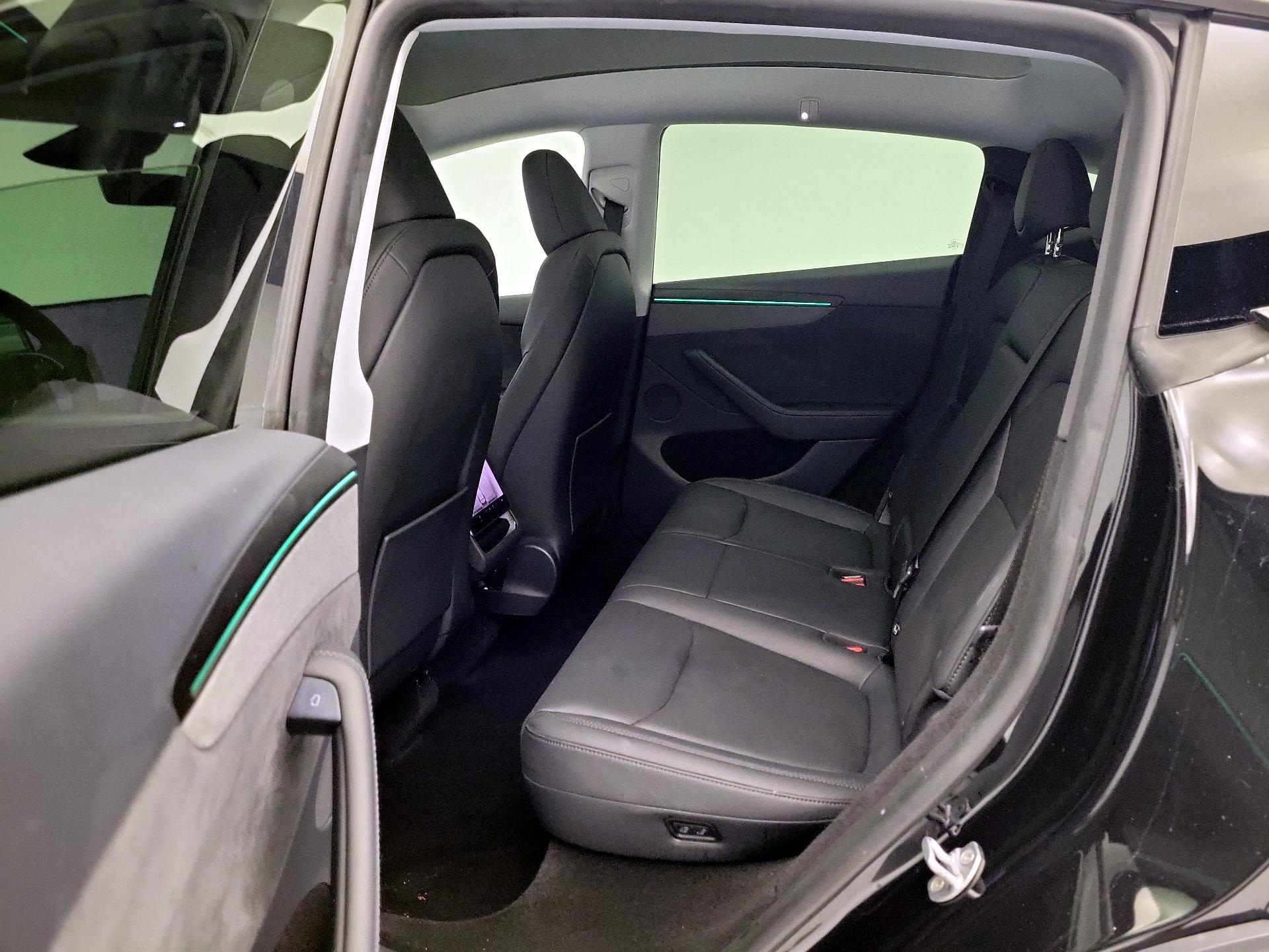 Thumbnail: 2026 Tesla Model Y - 20