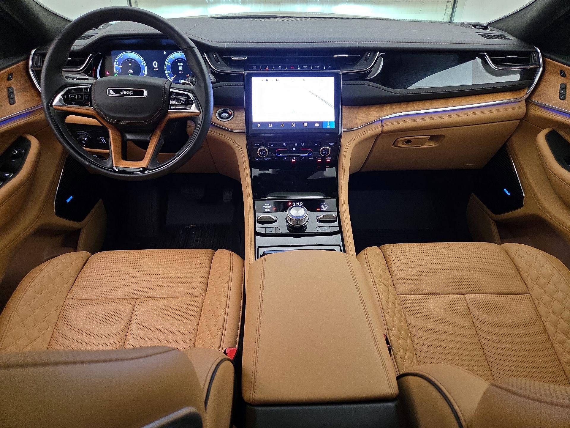 Thumbnail: 2025 Jeep Grand Cherokee - 9