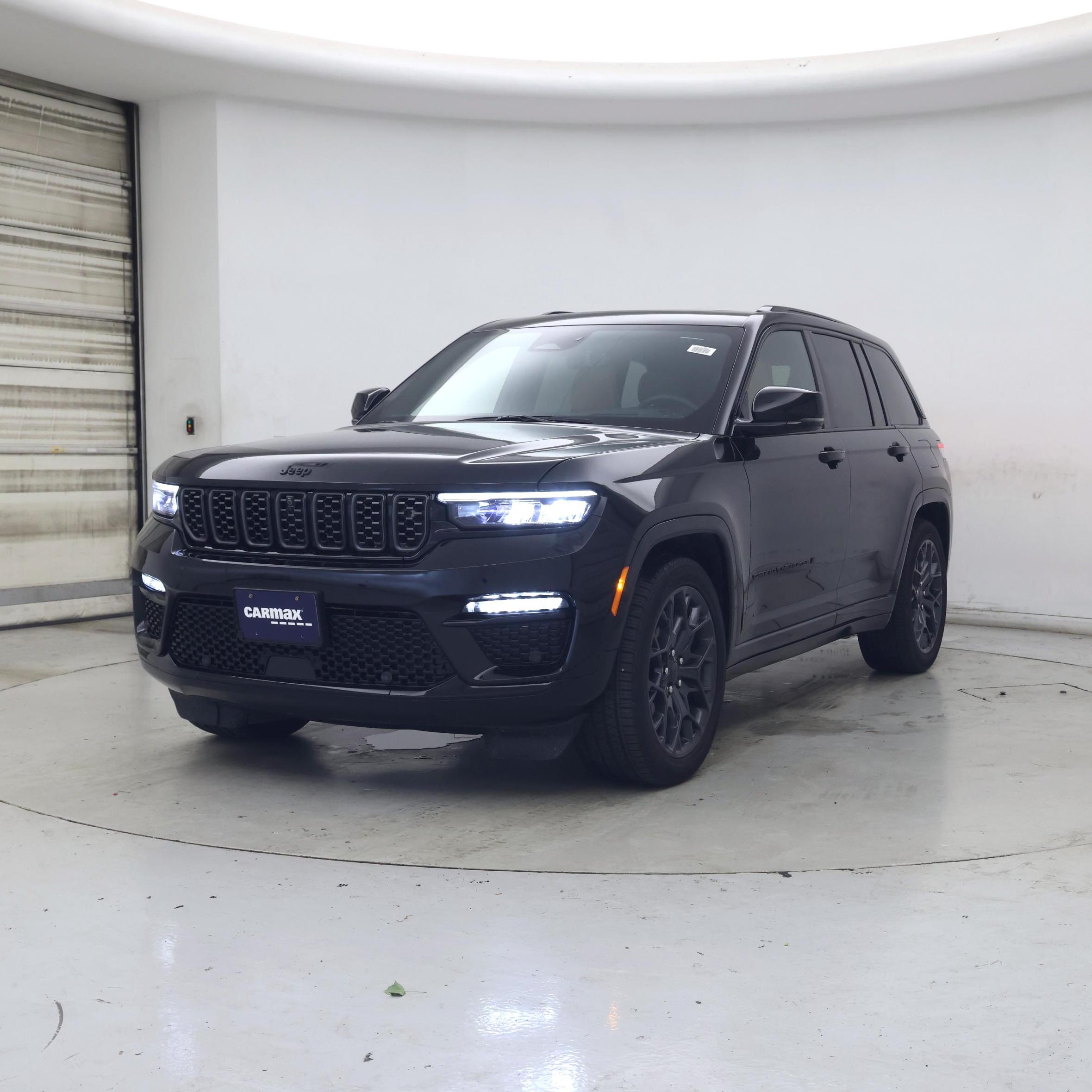 Thumbnail: 2025 Jeep Grand Cherokee - 4
