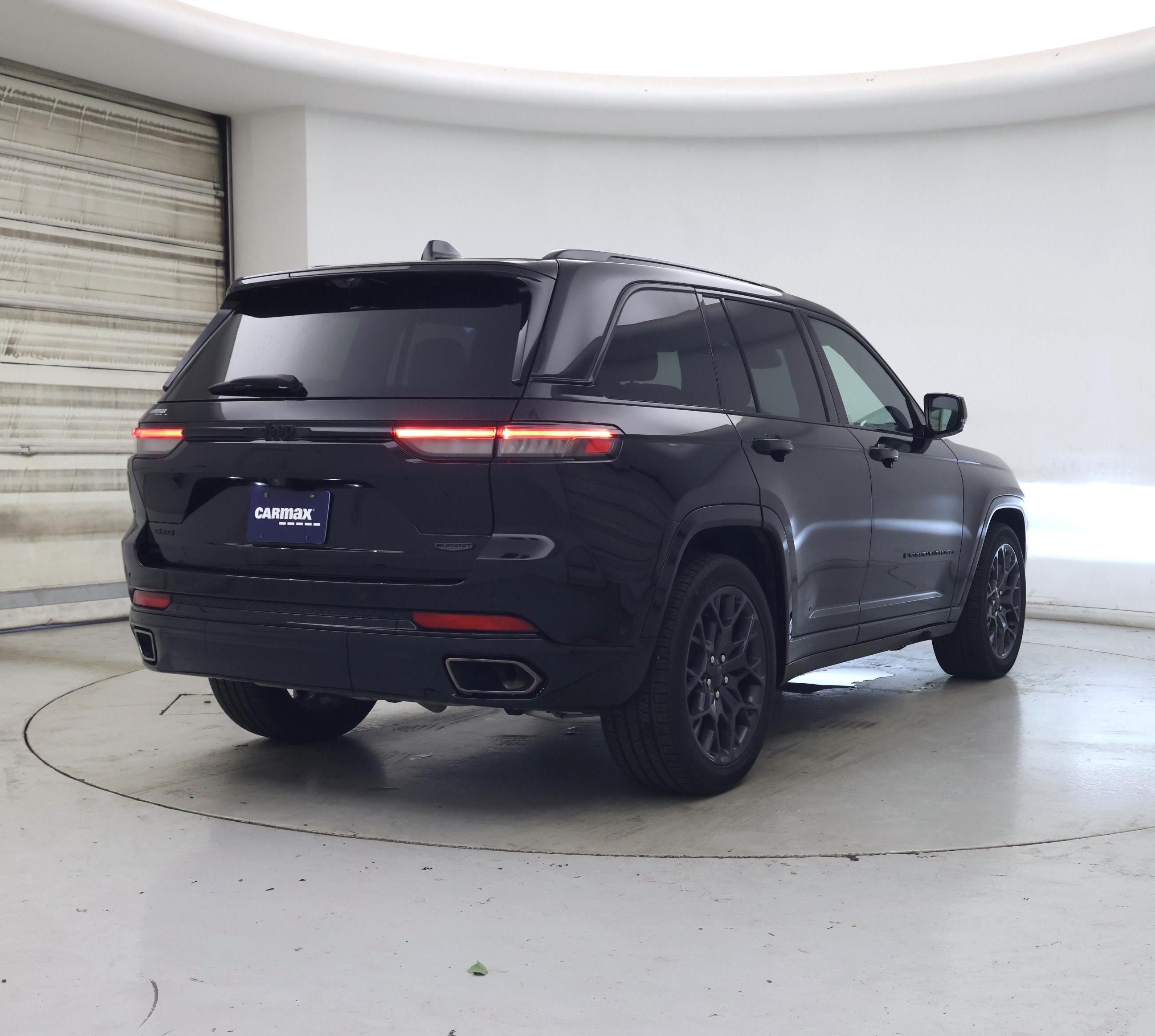 Thumbnail: 2025 Jeep Grand Cherokee - 8