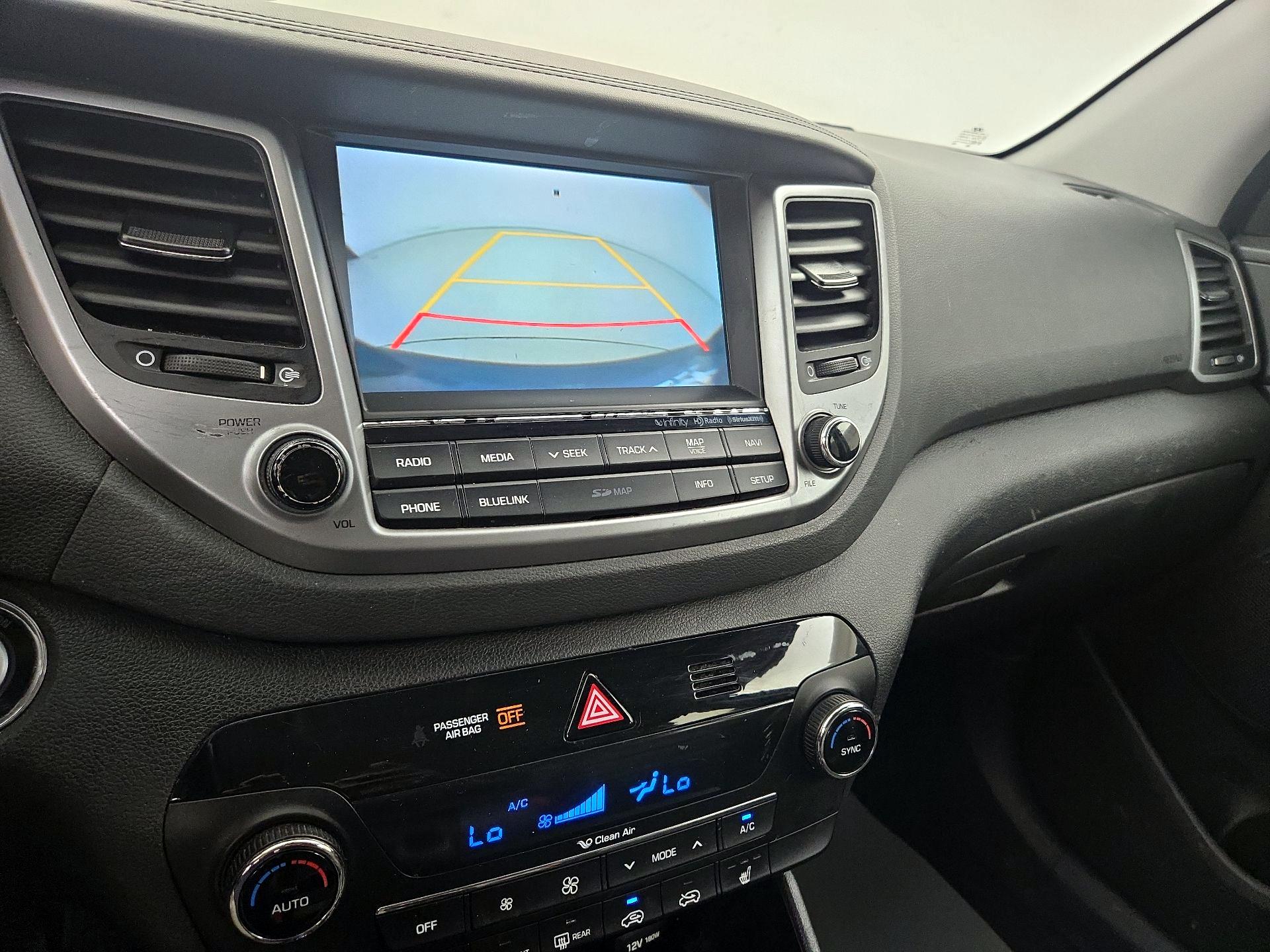 Thumbnail: 2017 Hyundai Tucson - 15