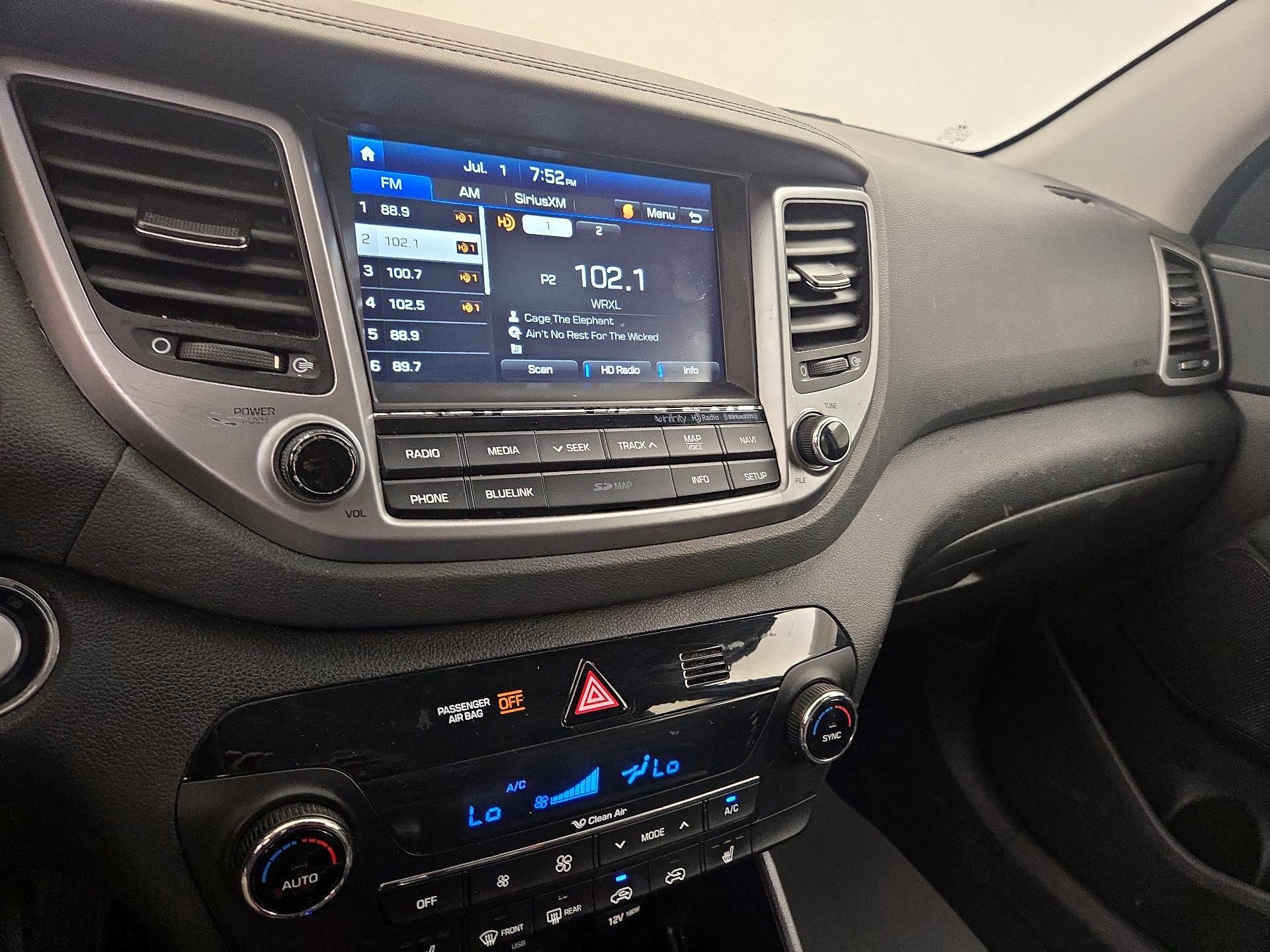 Thumbnail: 2017 Hyundai Tucson - 16