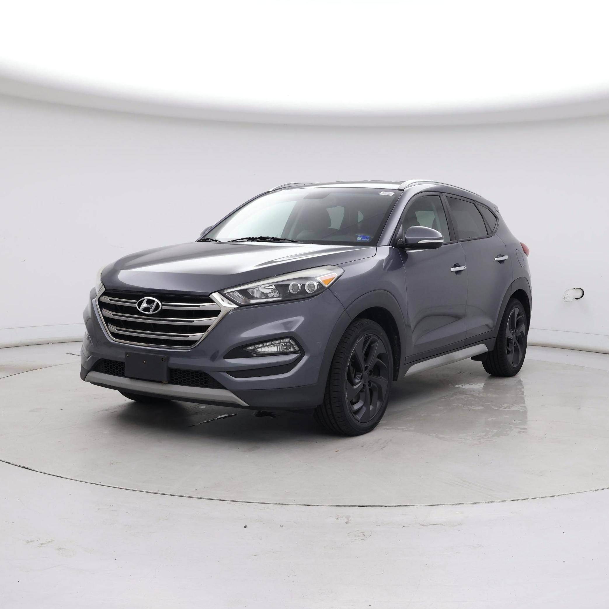Thumbnail: 2017 Hyundai Tucson - 4