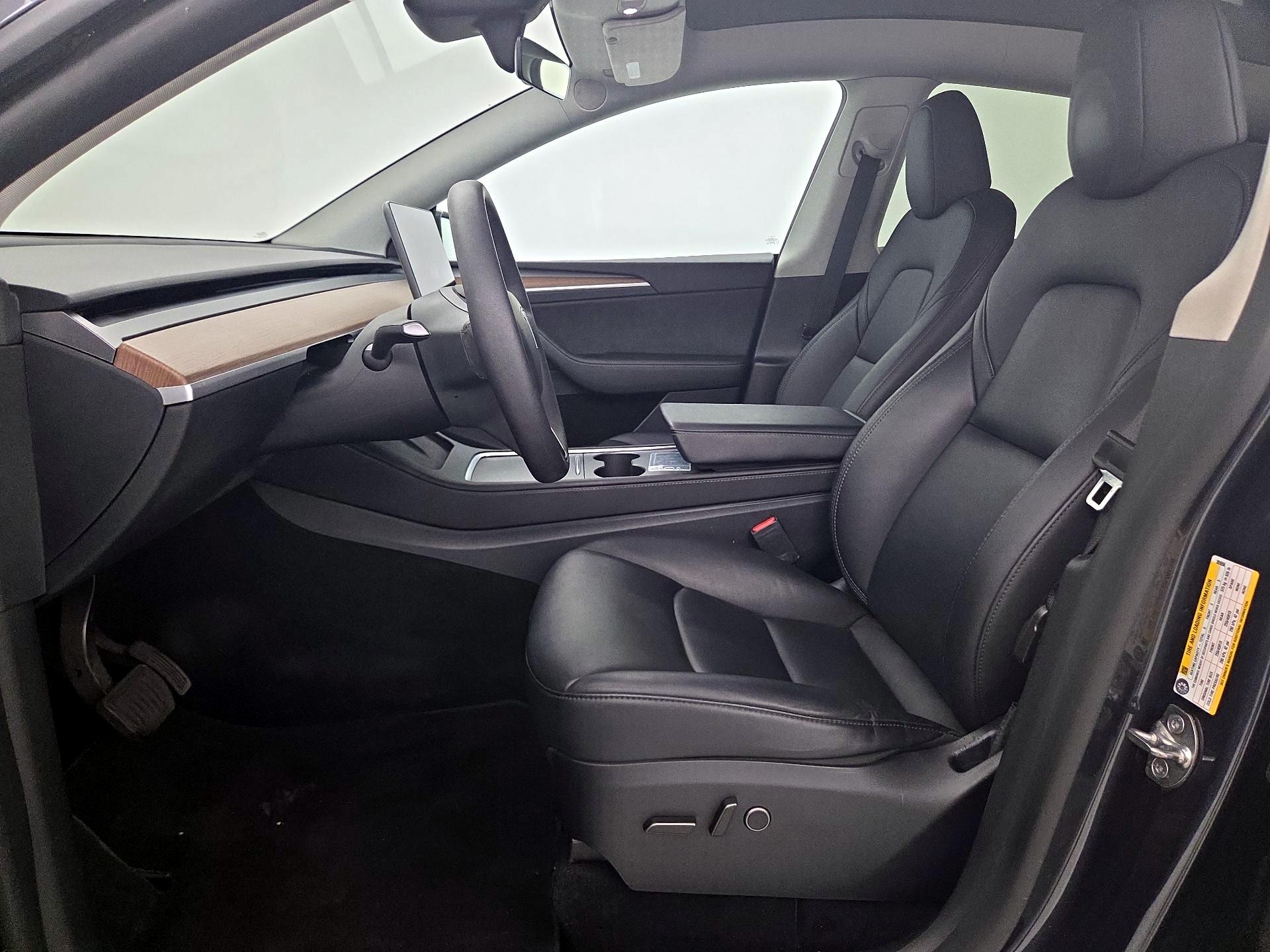 Thumbnail: 2025 Tesla Model Y - 11
