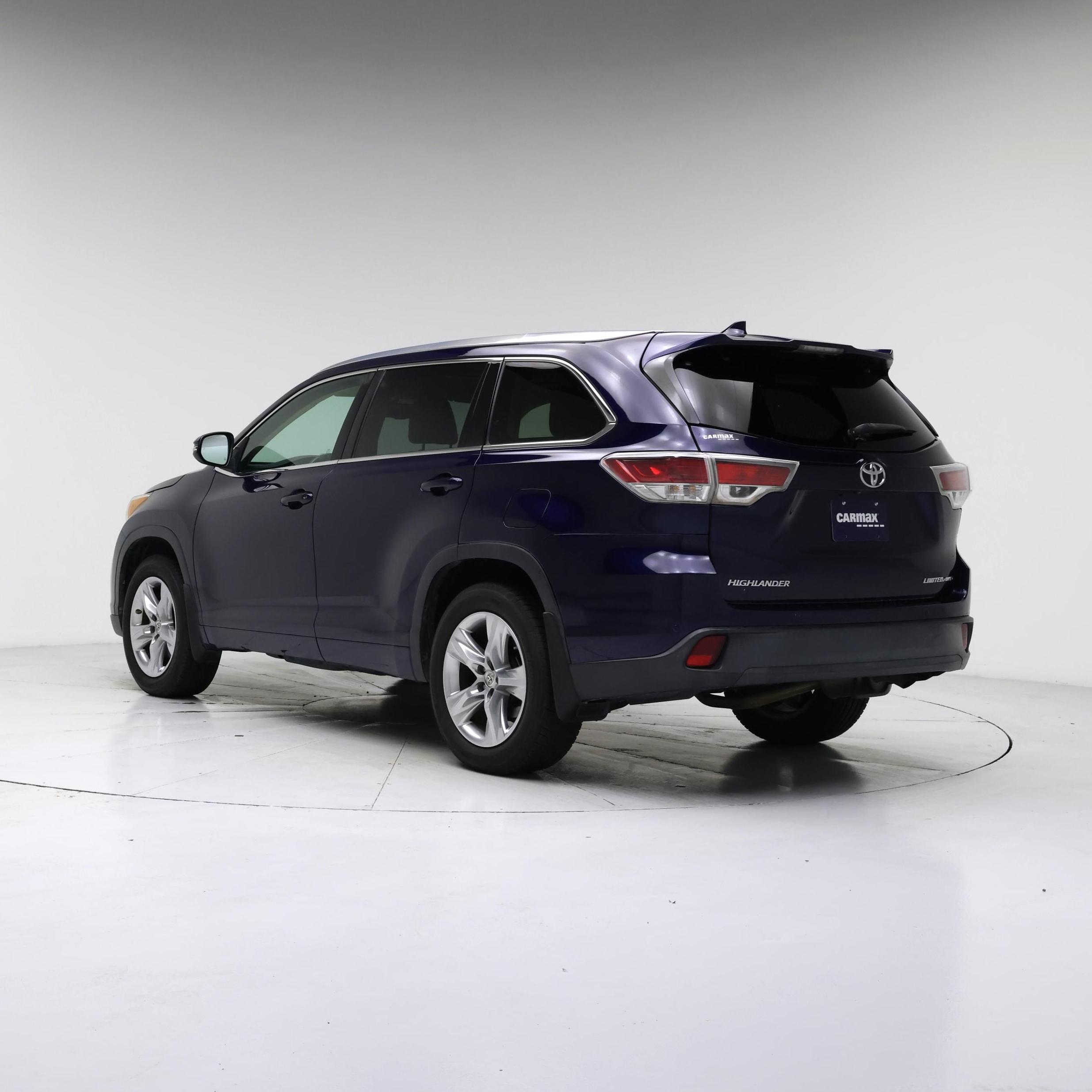Thumbnail: 2015 Toyota Highlander - 2