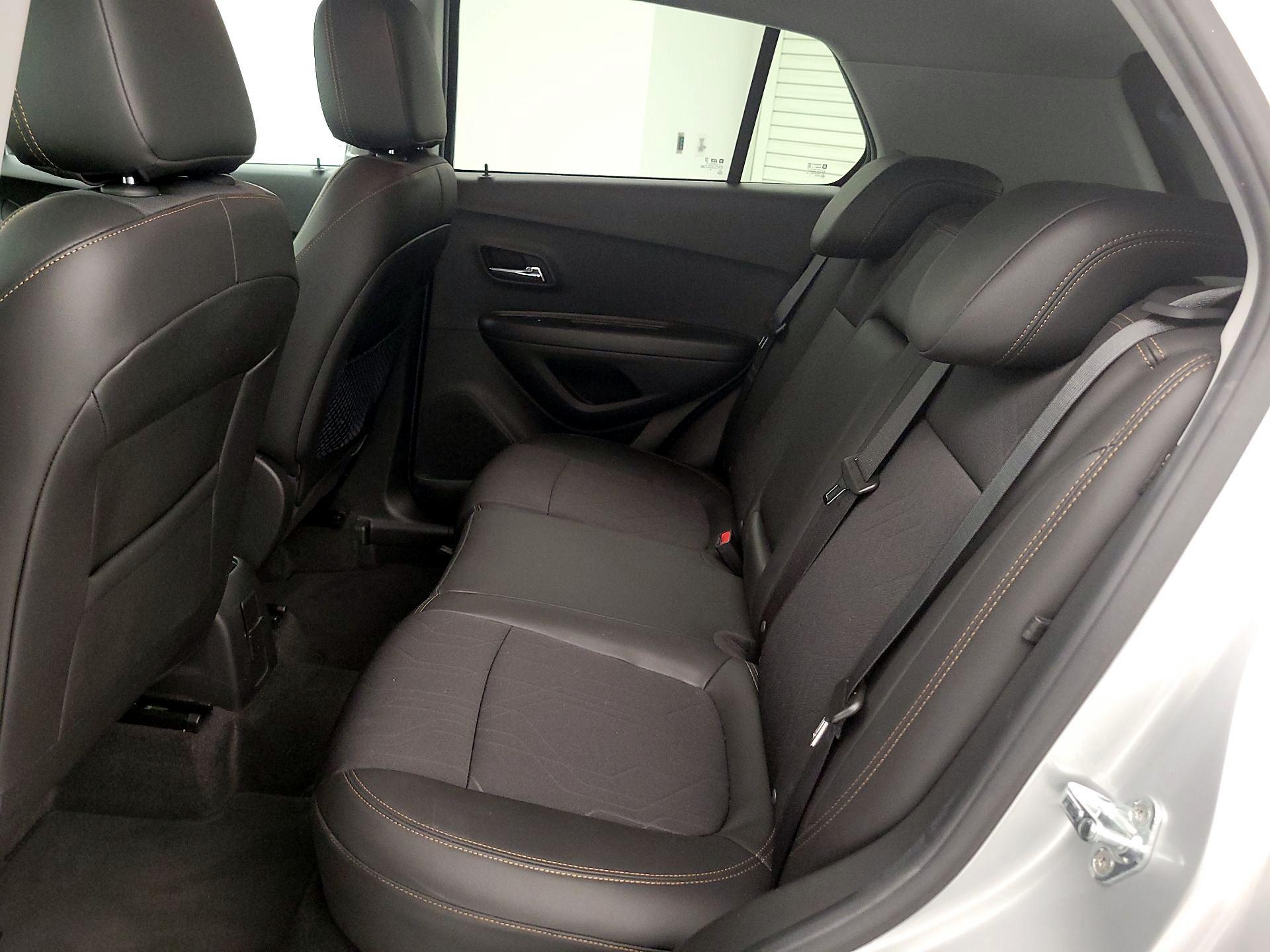 Thumbnail: 2020 Chevrolet Trax - 19