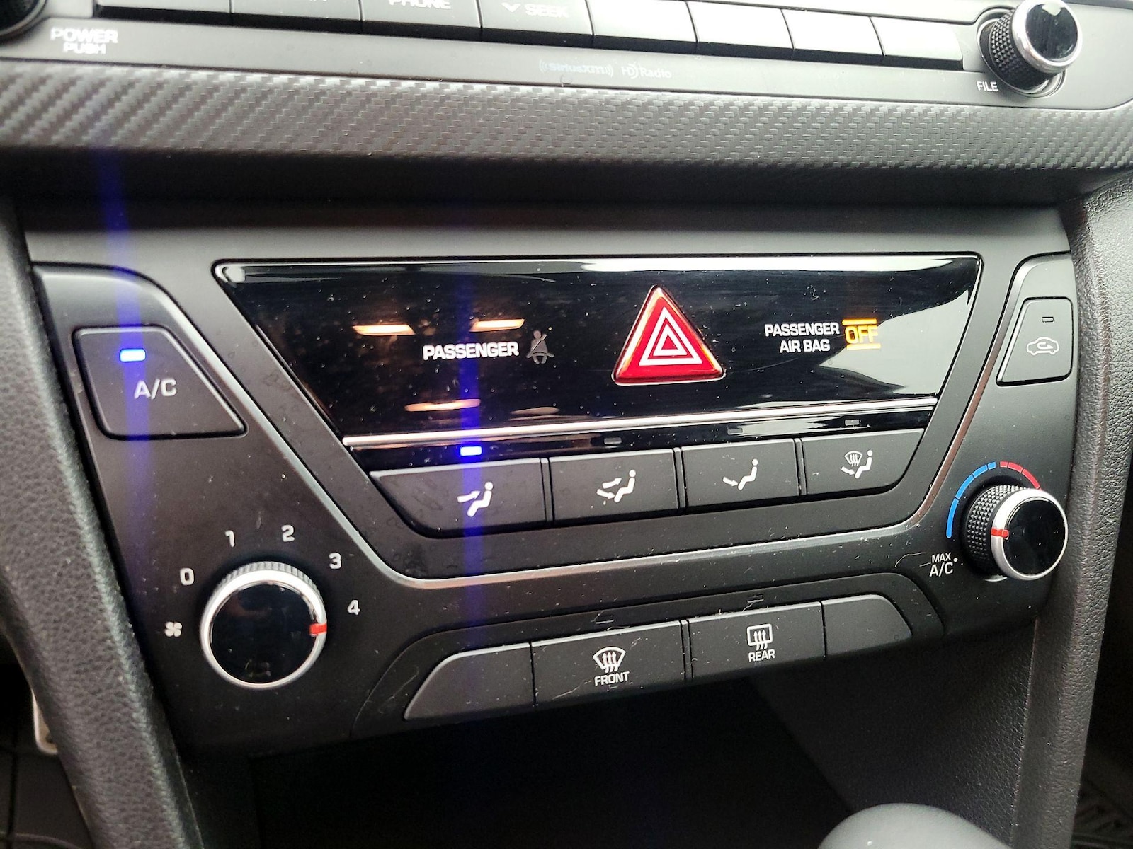 2017 Hyundai Elantra Sport - Photo 17