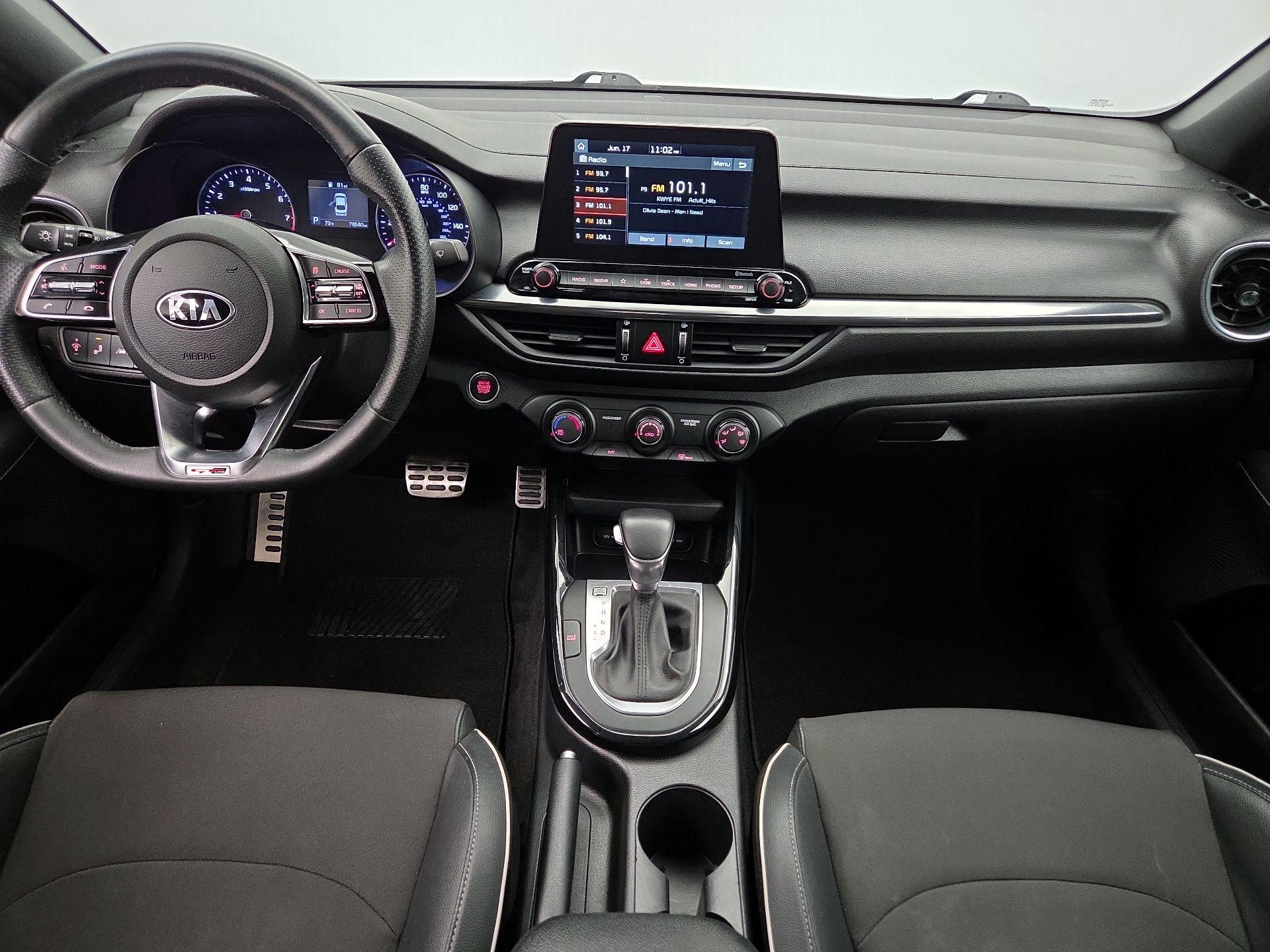 Thumbnail: 2020 Kia Forte - 9