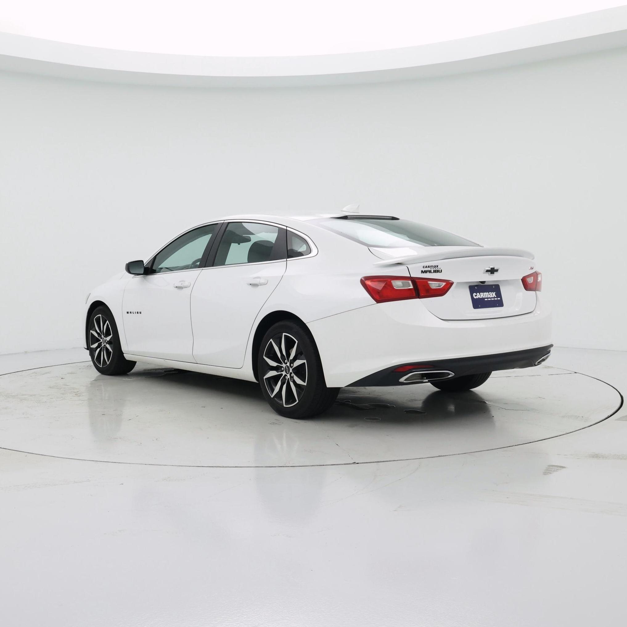 Thumbnail: 2021 Chevrolet Malibu - 2
