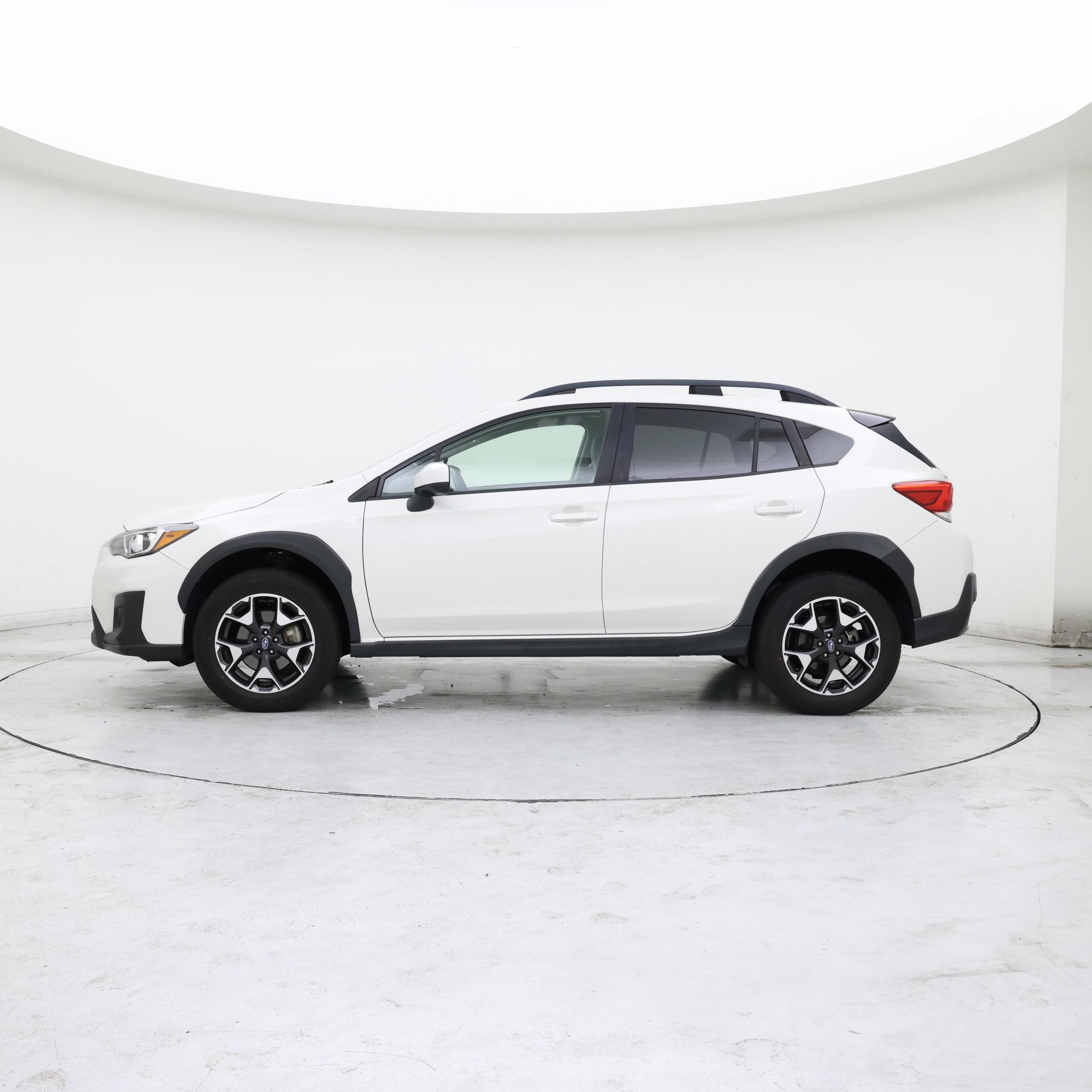 Thumbnail: 2019 Subaru Crosstrek - 3