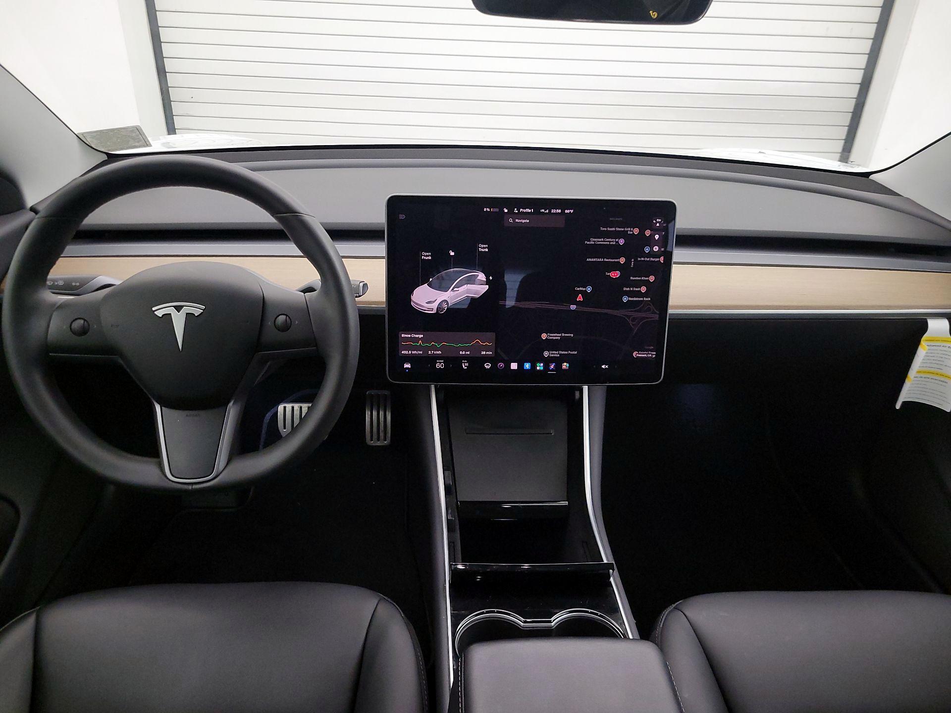 Thumbnail: 2019 Tesla Model 3 - 9