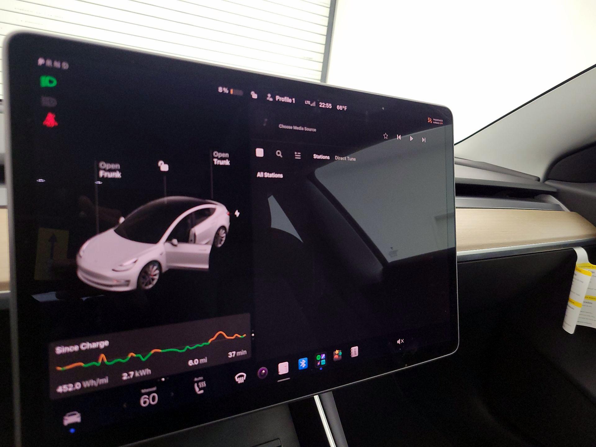 Thumbnail: 2019 Tesla Model 3 - 15