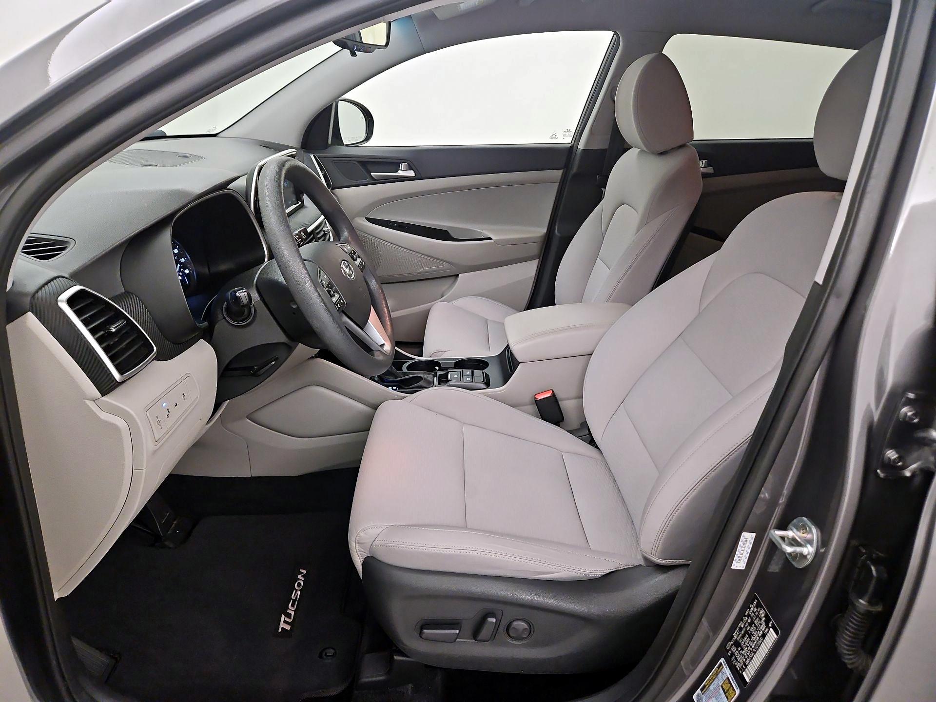 Thumbnail: 2020 Hyundai Tucson - 11