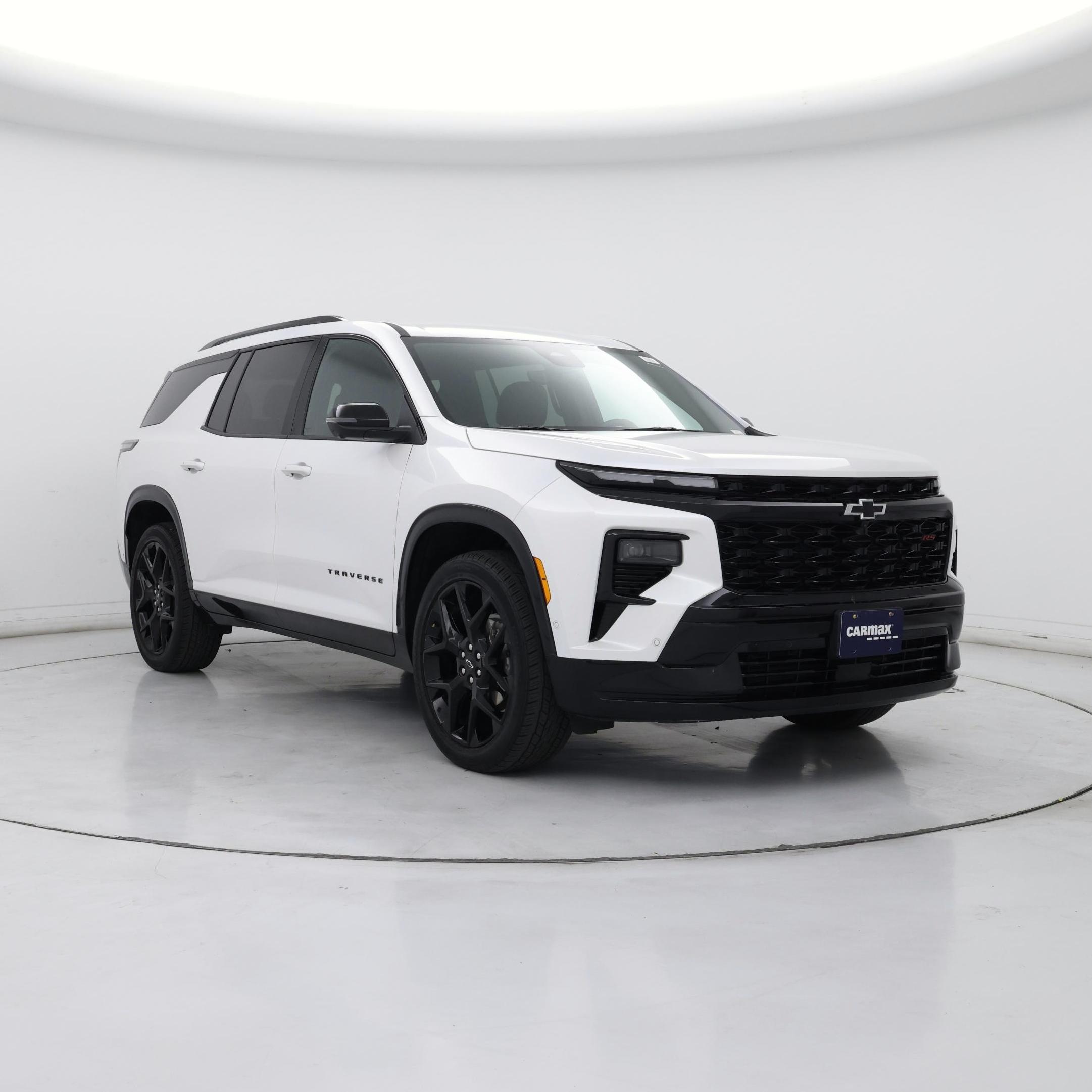 White 2025 Chevrolet Traverse SUV / Crossover Four-Wheel Drive Automatic