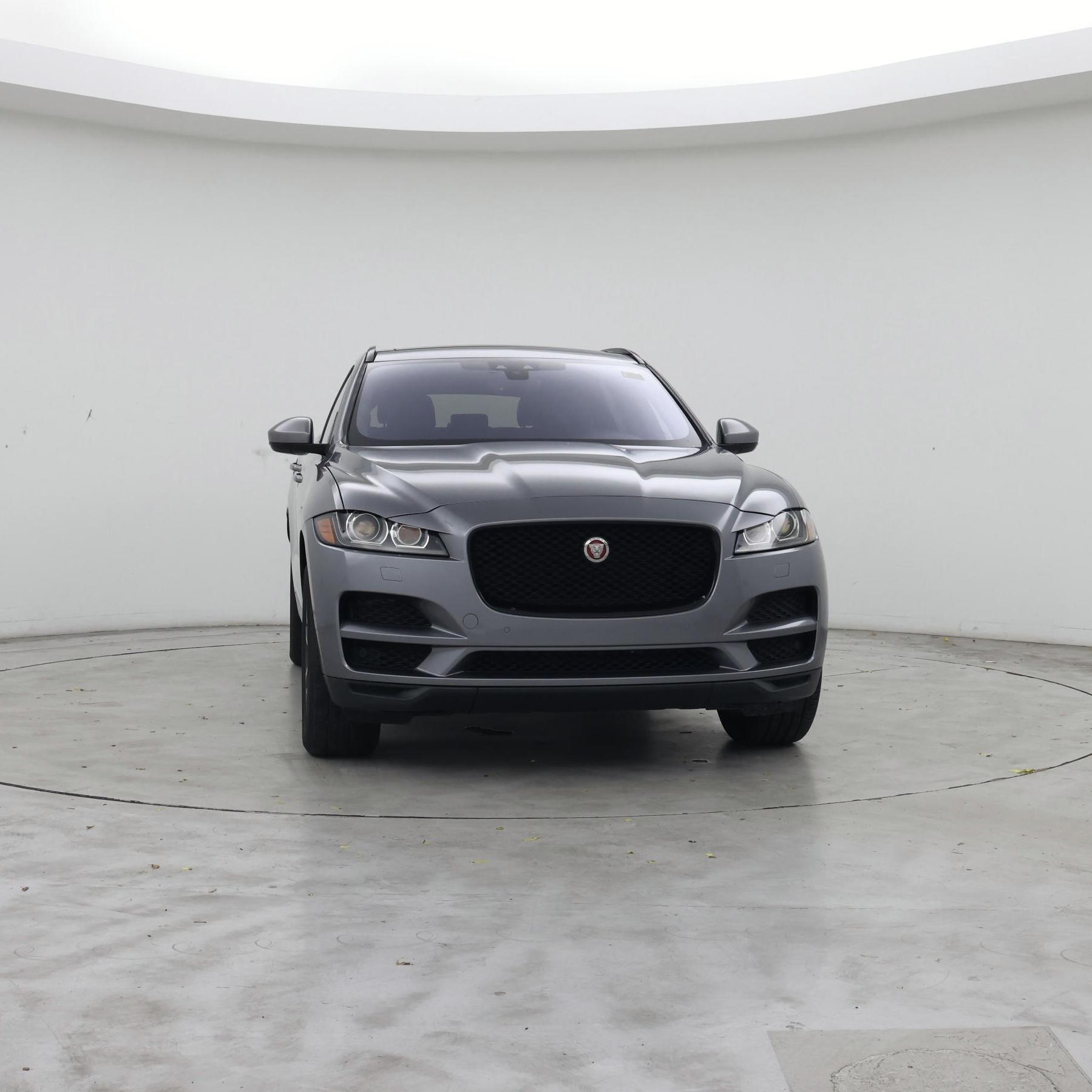 Thumbnail: 2020 Jaguar F-Pace - 5