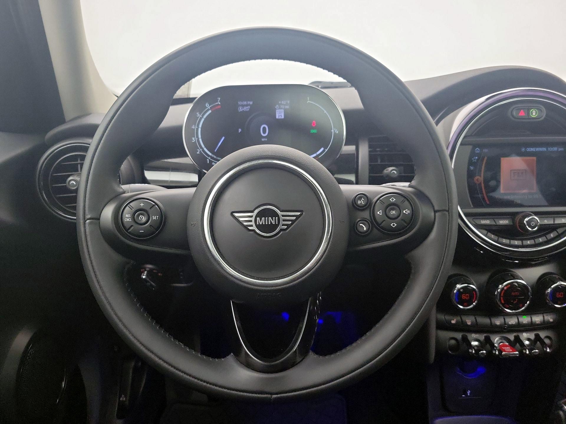 Thumbnail: 2021 MINI Cooper Hardtop - 10