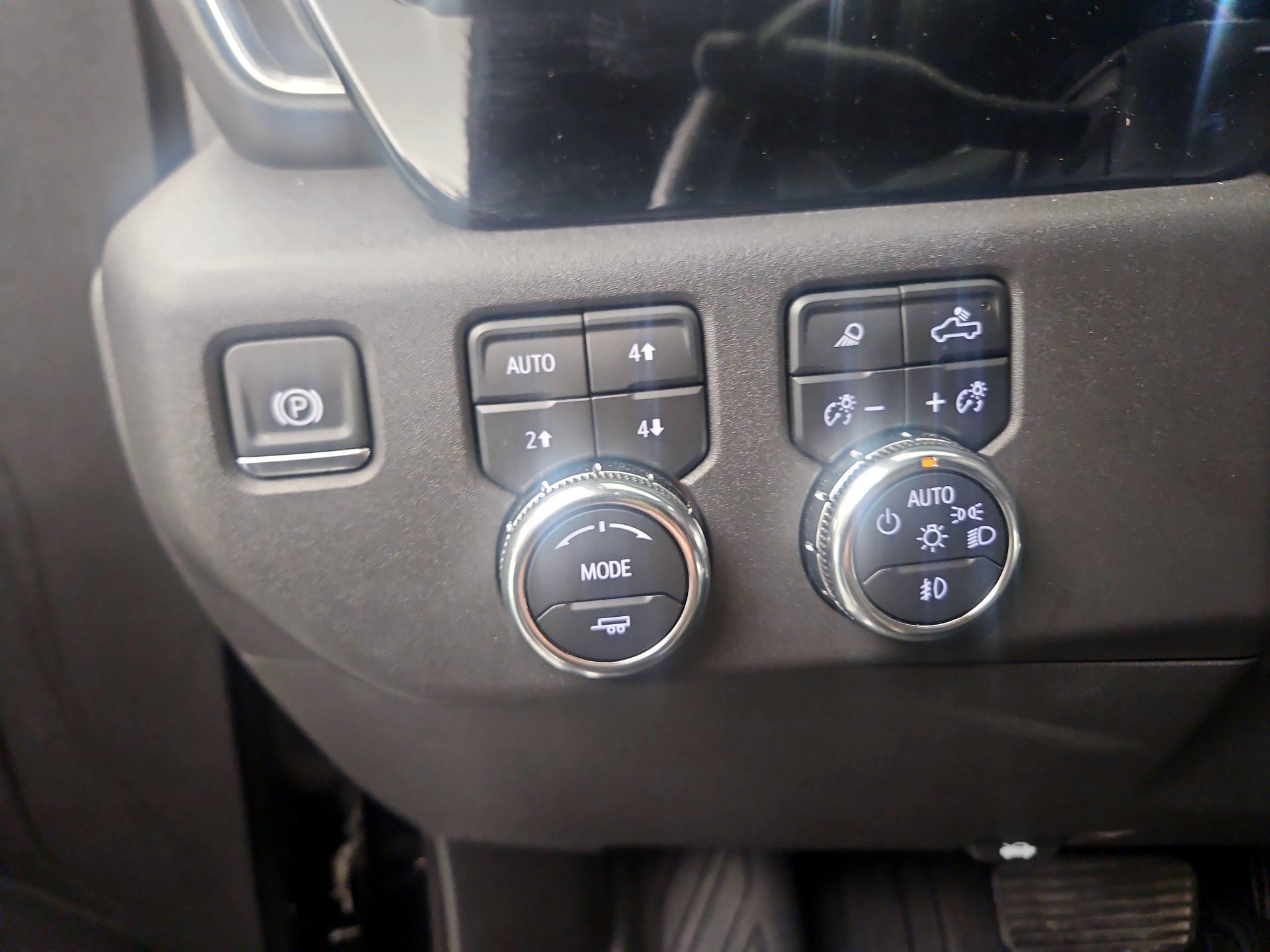 Thumbnail: 2024 GMC Sierra 1500 - 13