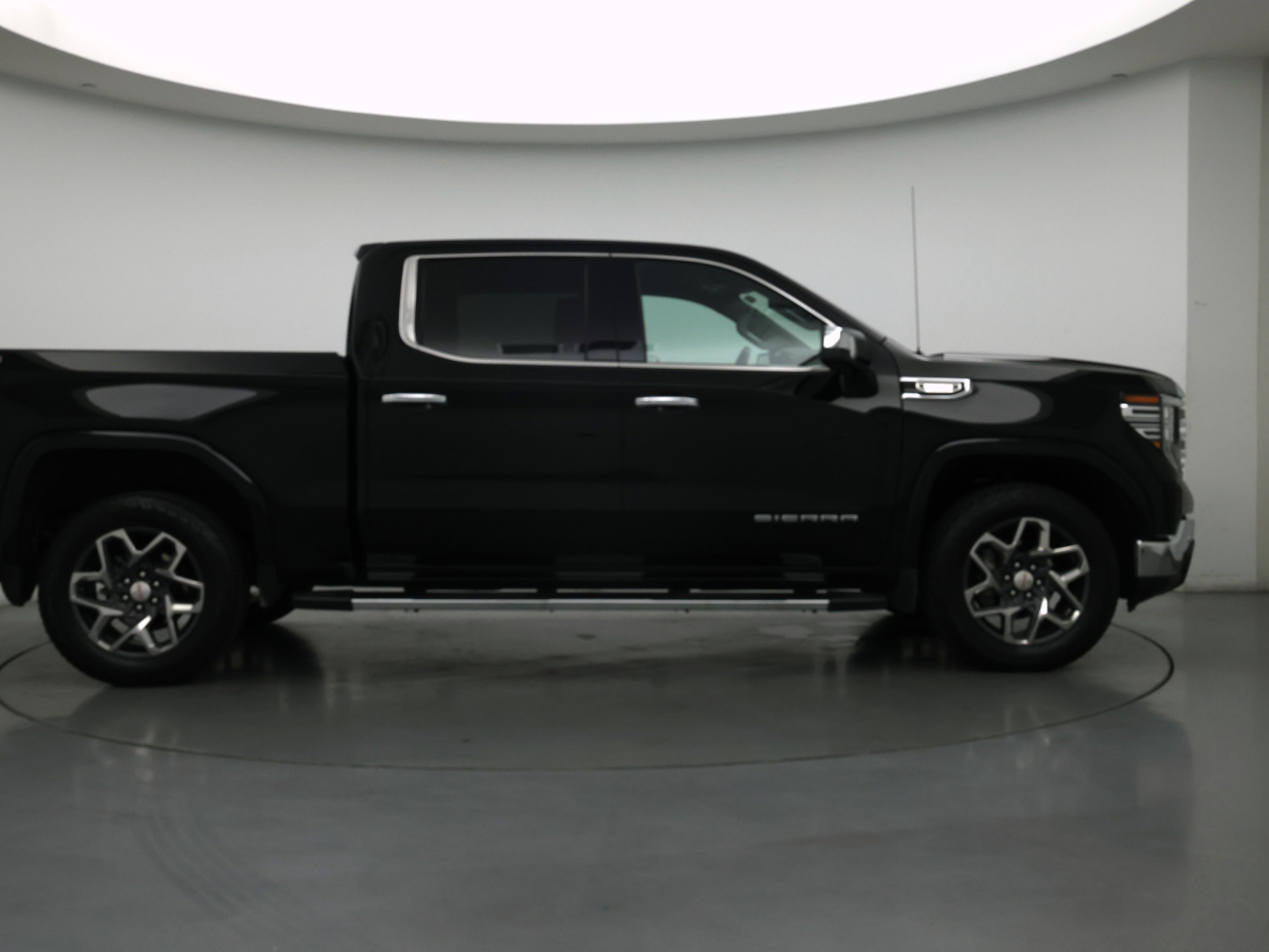 Thumbnail: 2024 GMC Sierra 1500 - 7