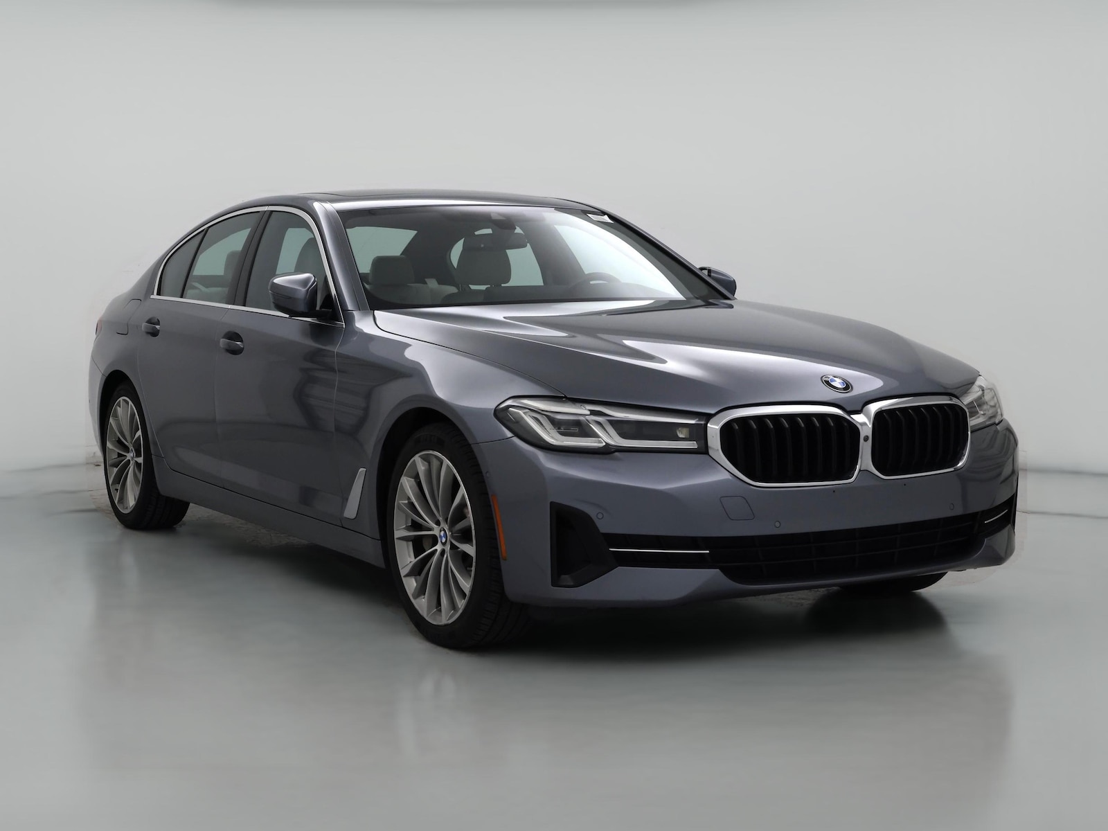 2021 BMW 5 Series 530e - Photo 1