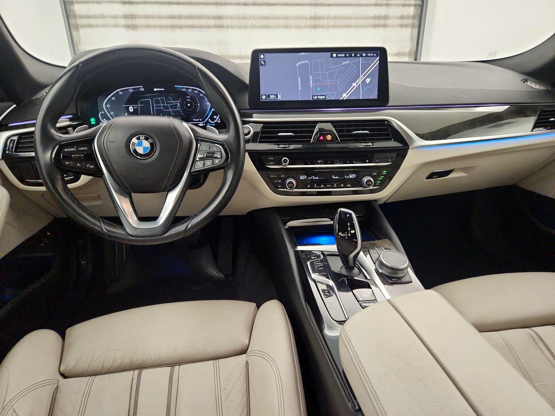 Thumbnail: 2021 BMW 5 Series - 9