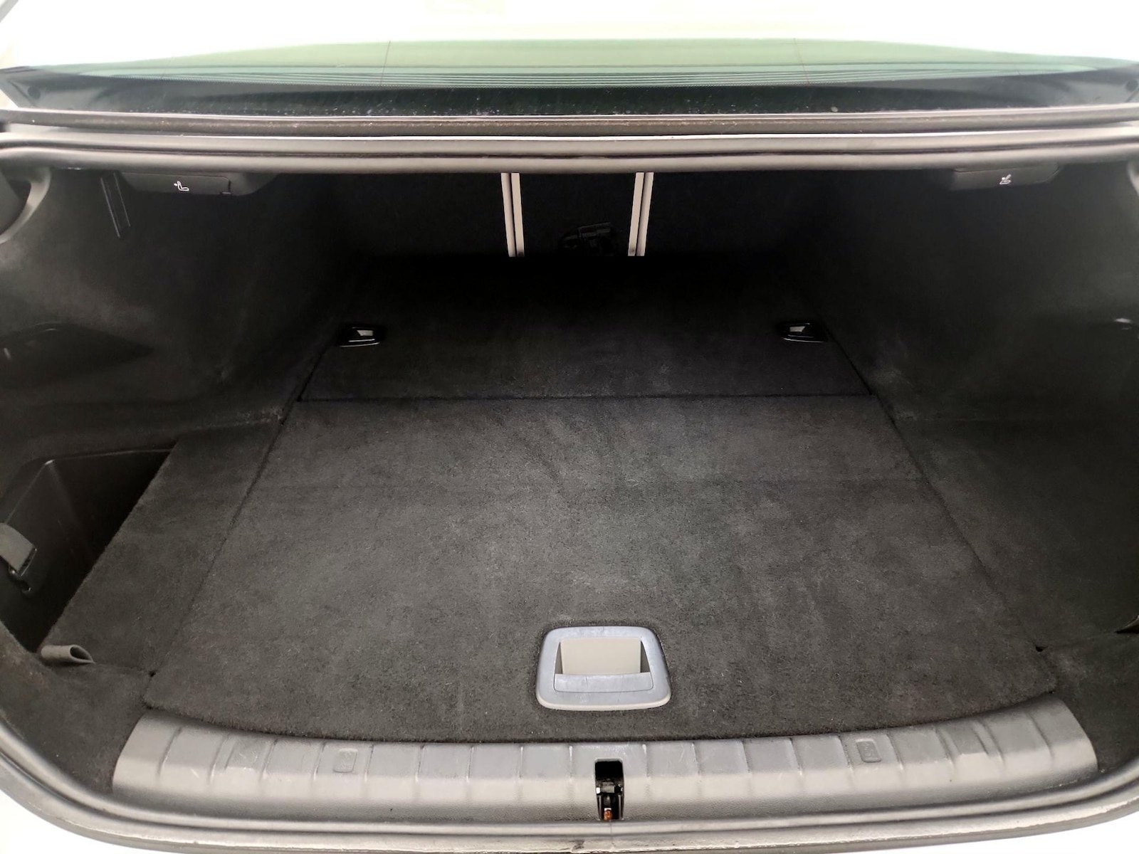 2021 BMW 5 Series 530e - Photo 23