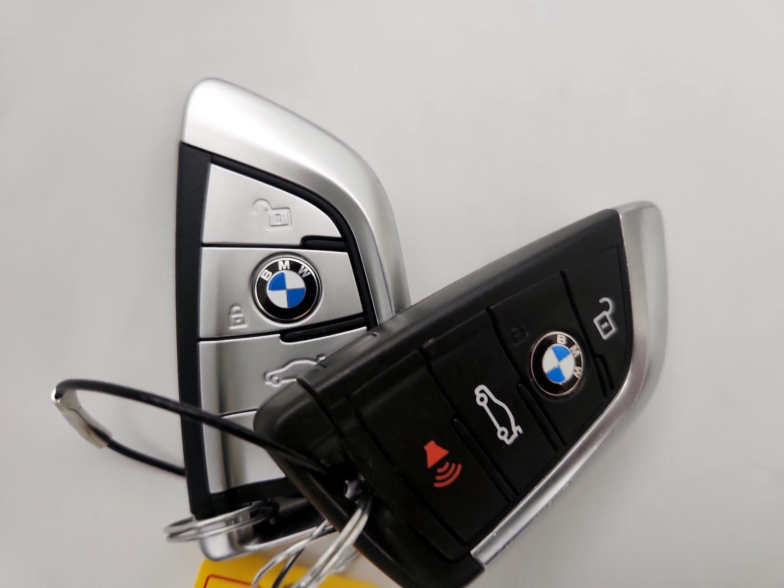 2021 BMW 5 Series 530e - Photo 25