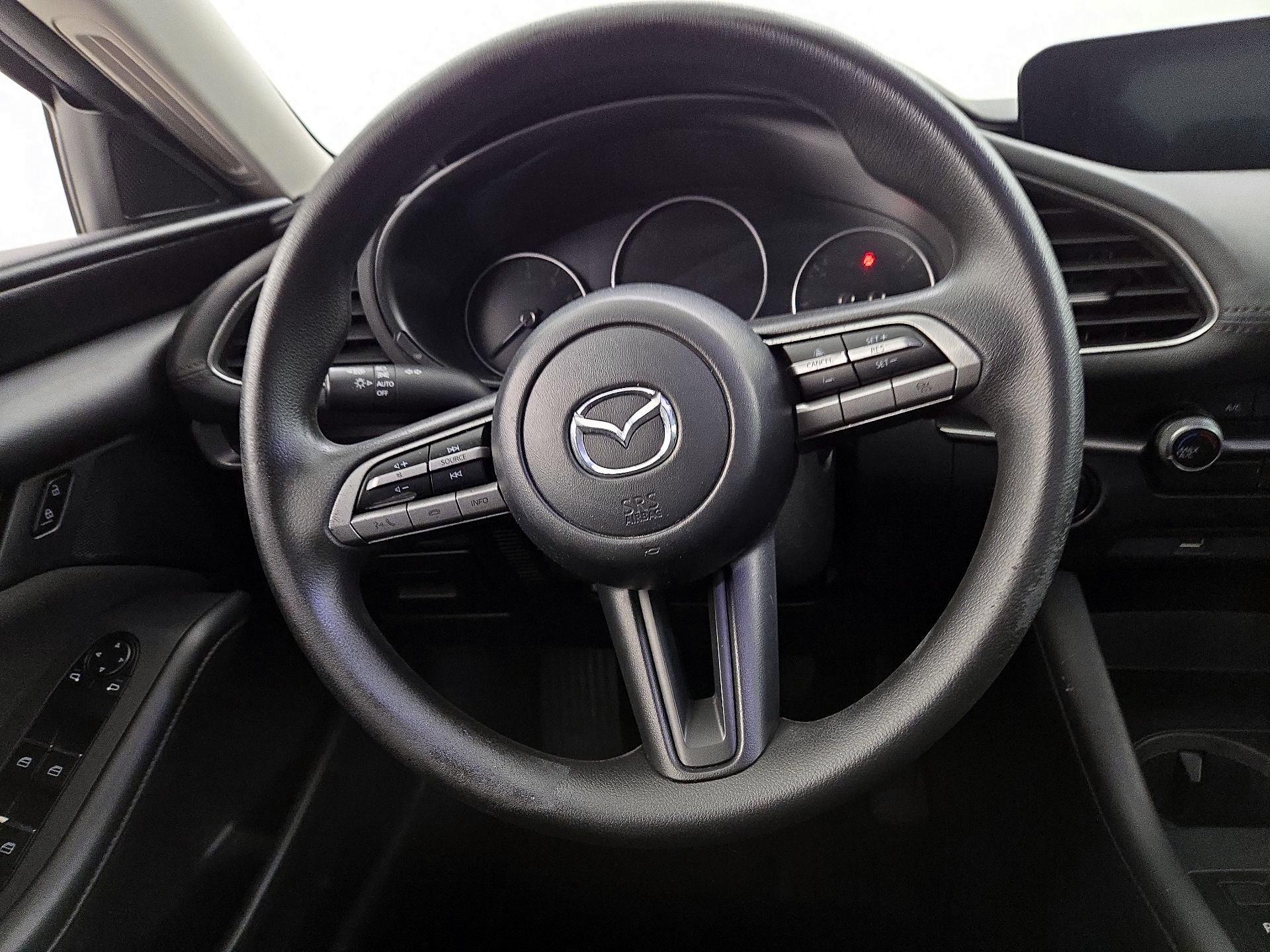 Thumbnail: 2020 Mazda Mazda3 - 10