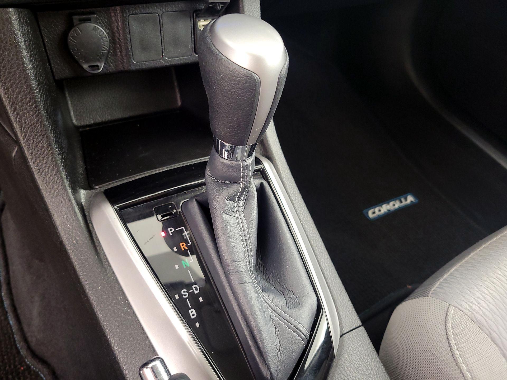 Thumbnail: 2016 Toyota Corolla - 17