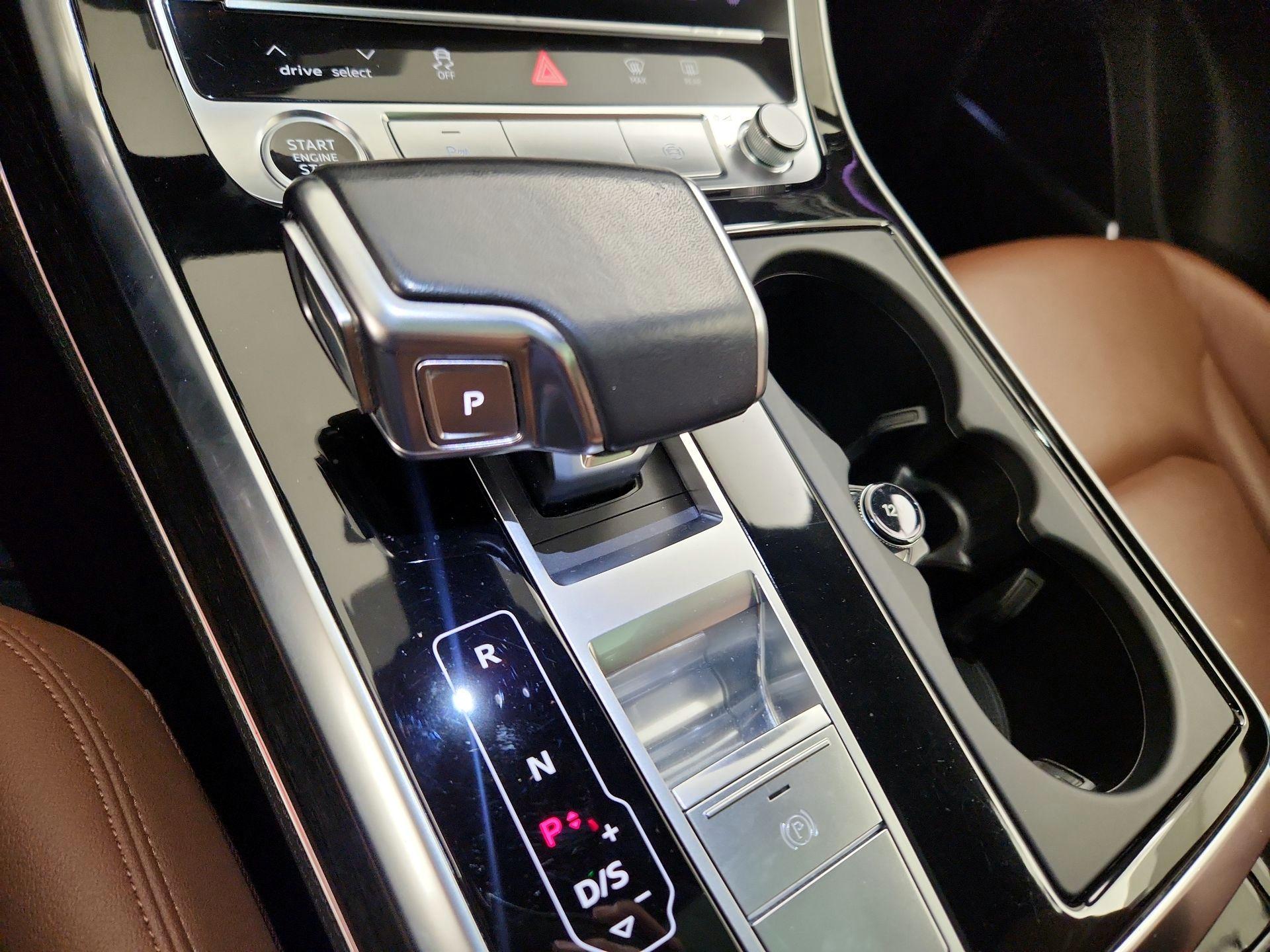 Thumbnail: 2021 Audi Q7 - 18