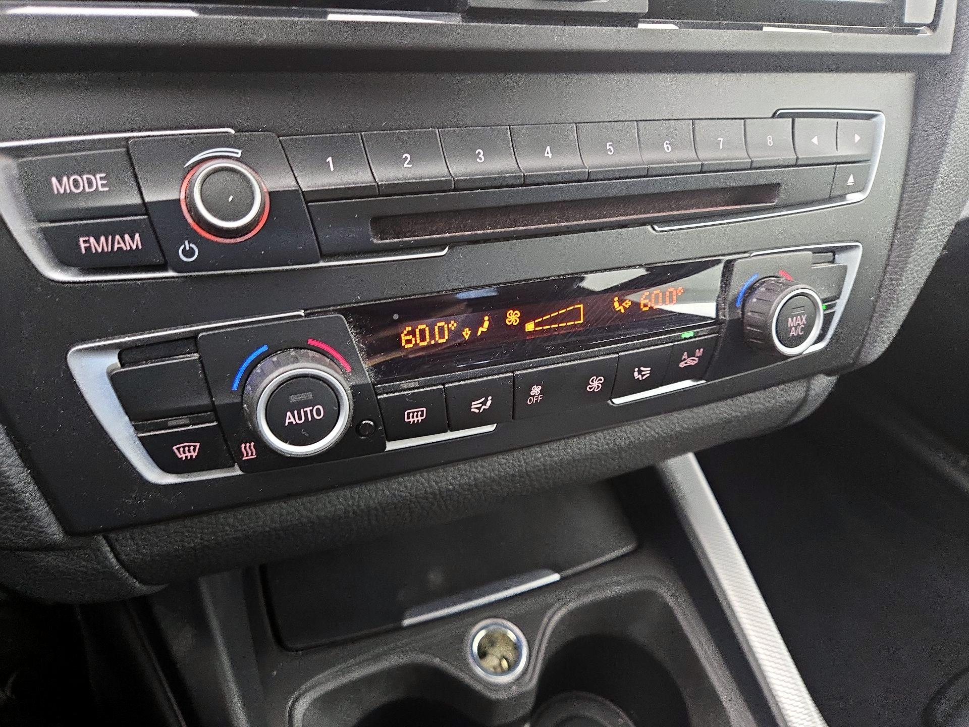 Thumbnail: 2015 BMW 2 Series - 15