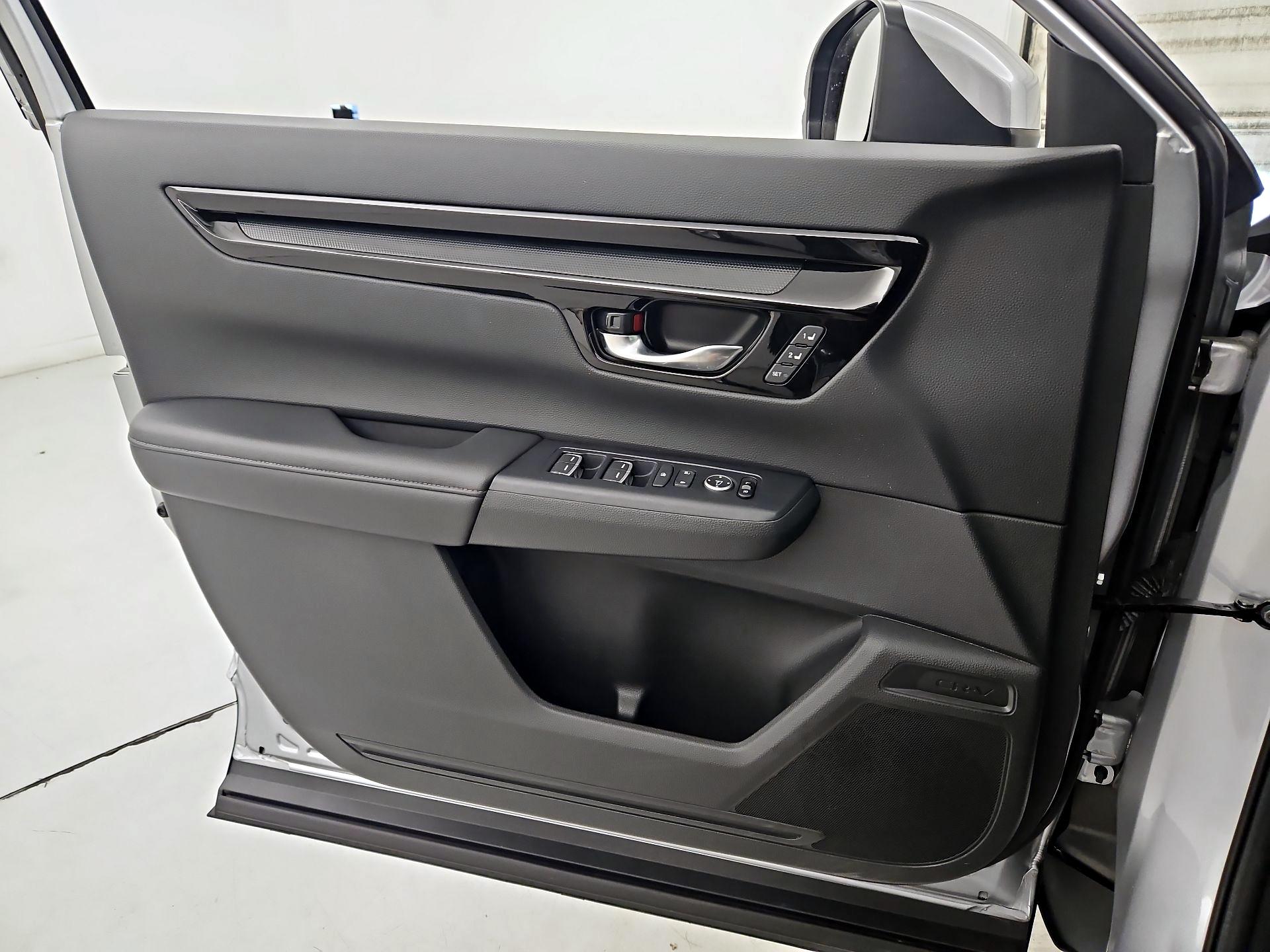 Thumbnail: 2023 Honda CR-V - 12