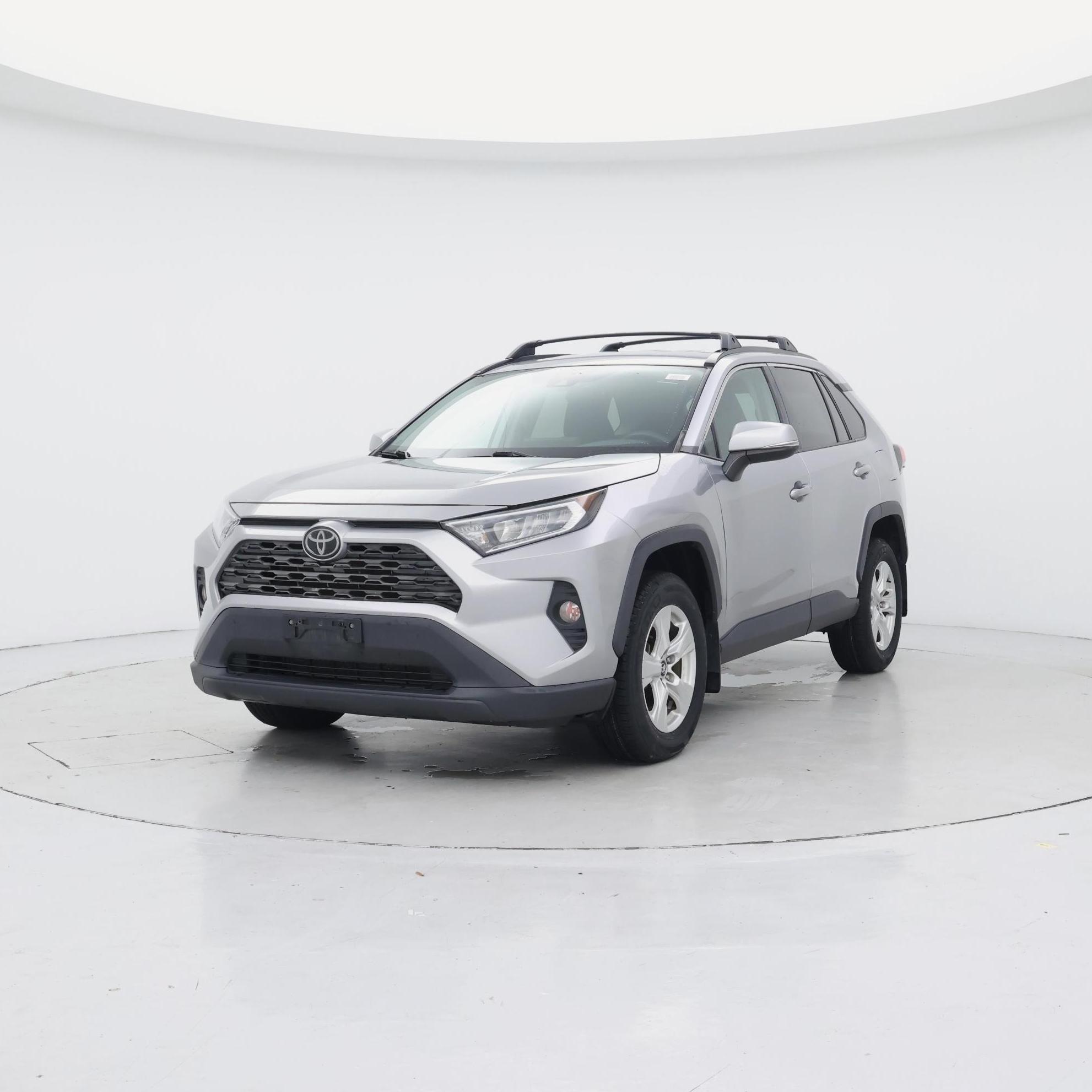 Thumbnail: 2020 Toyota RAV4 - 4