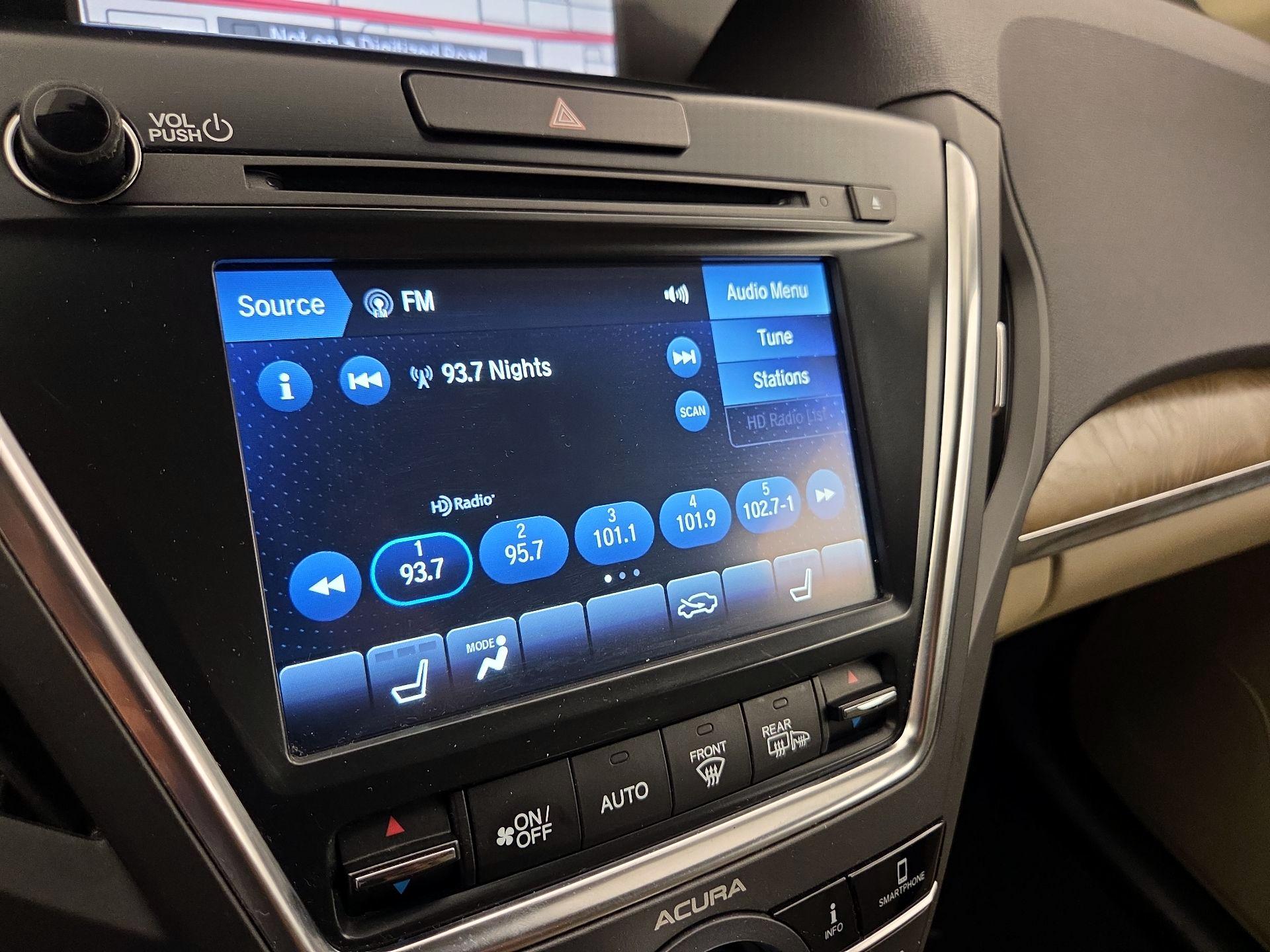 Thumbnail: 2019 Acura MDX - 16