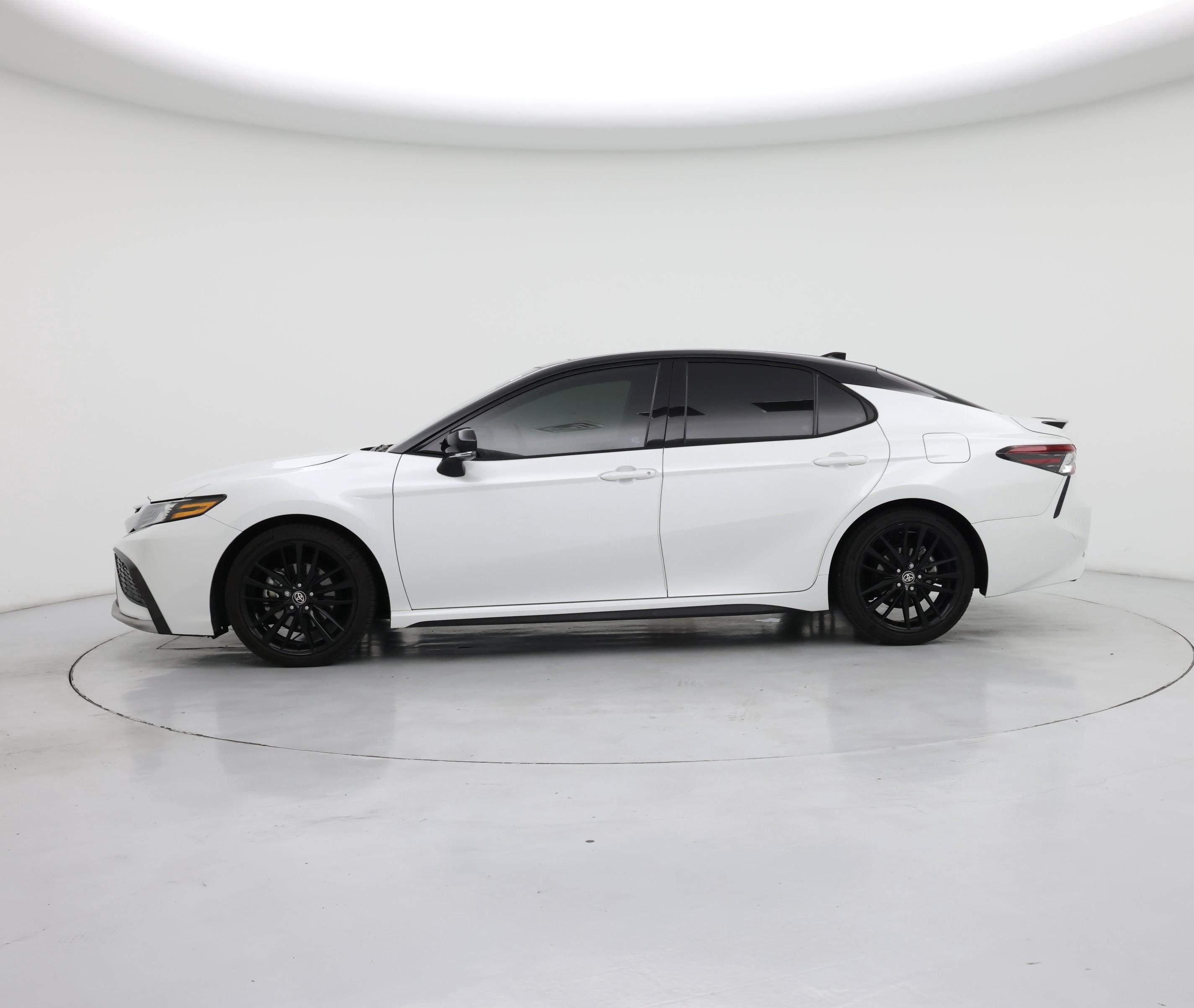 Thumbnail: 2023 Toyota Camry - 3