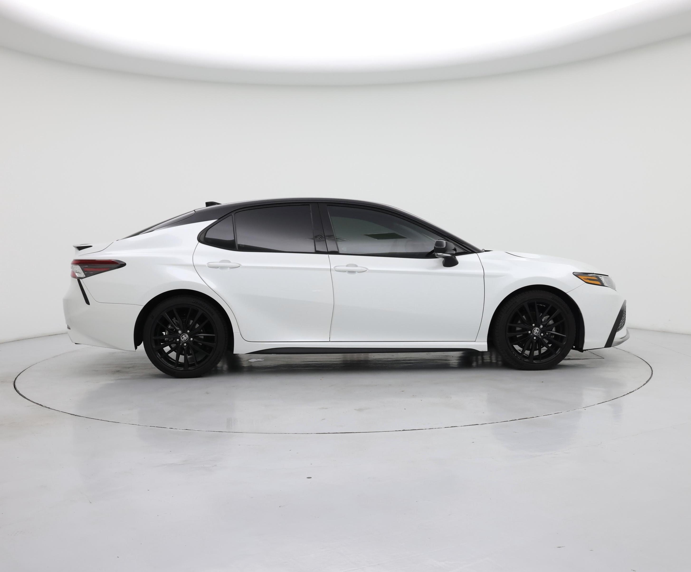Thumbnail: 2023 Toyota Camry - 7