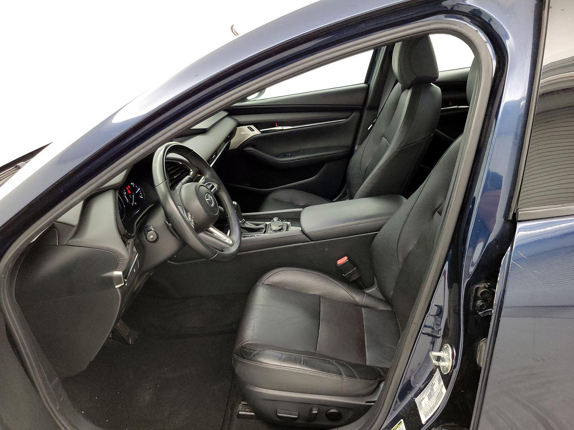 Thumbnail: 2019 Mazda Mazda3 - 11
