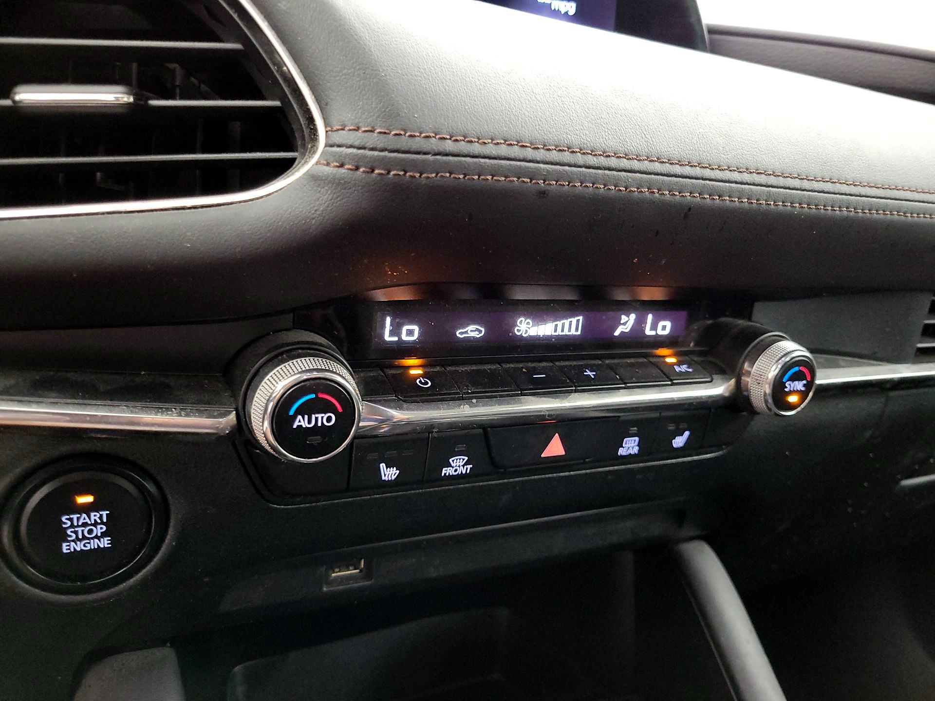 Thumbnail: 2019 Mazda Mazda3 - 17
