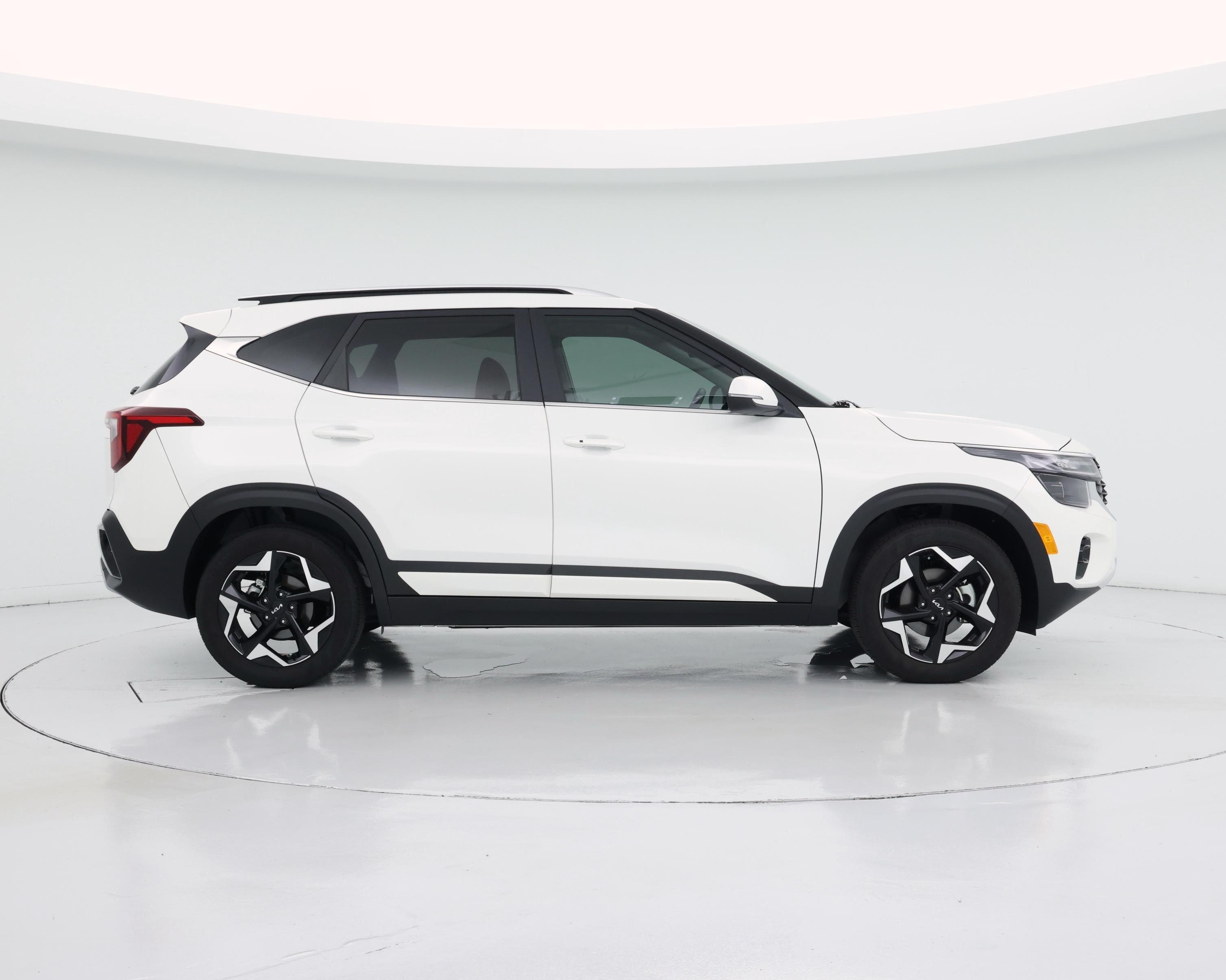Thumbnail: 2025 Kia Seltos - 7